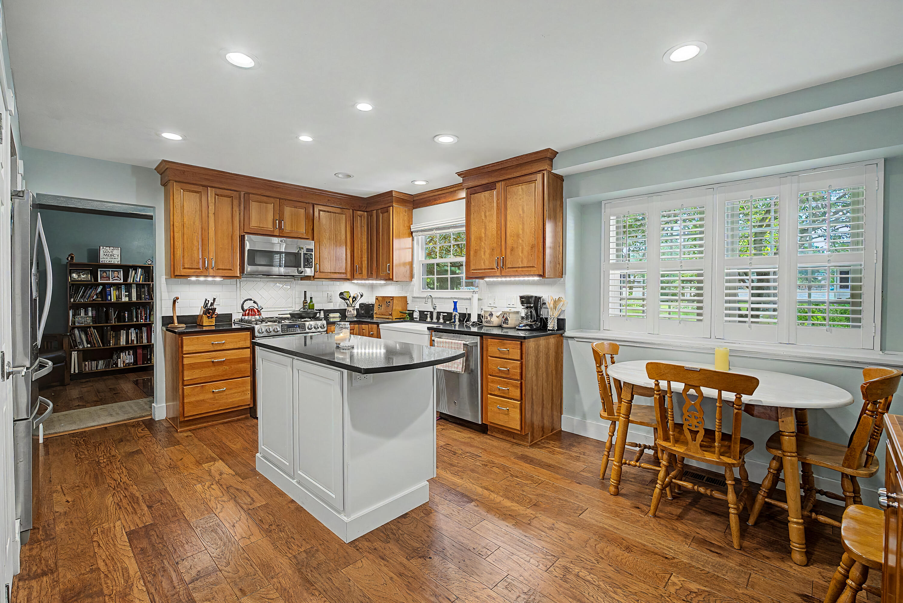 129 Outerview, Xenia, Ohio 45385