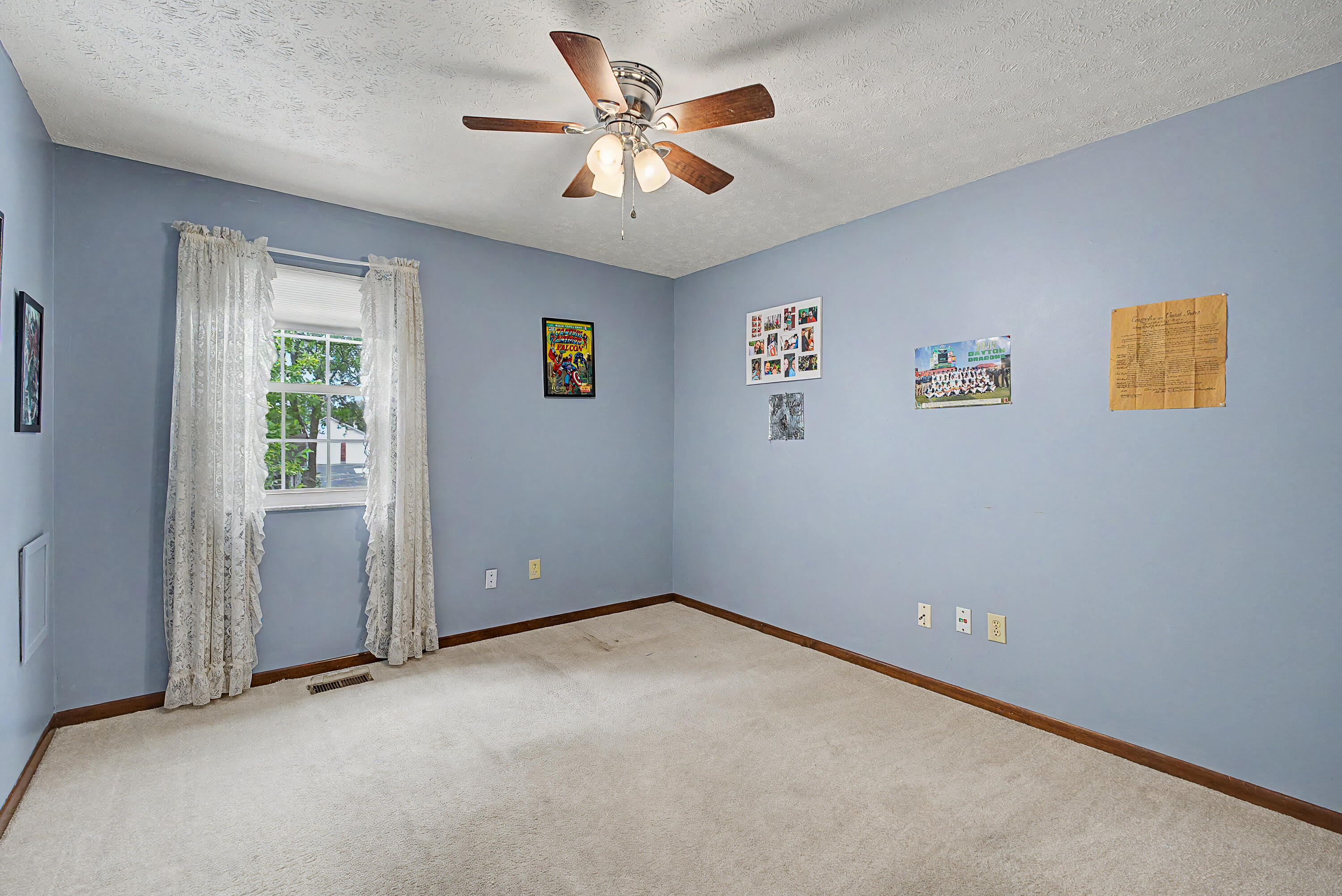 129 Outerview, Xenia, Ohio 45385