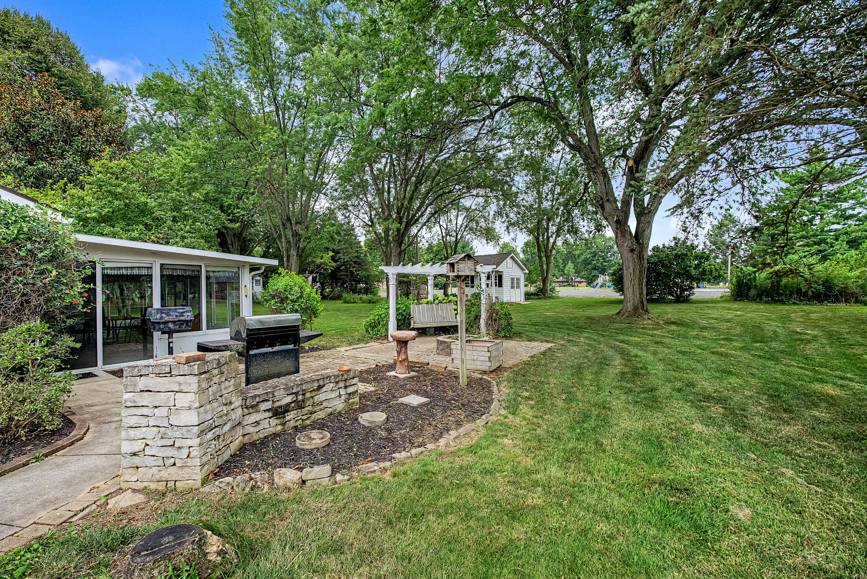 129 Outerview, Xenia, Ohio 45385