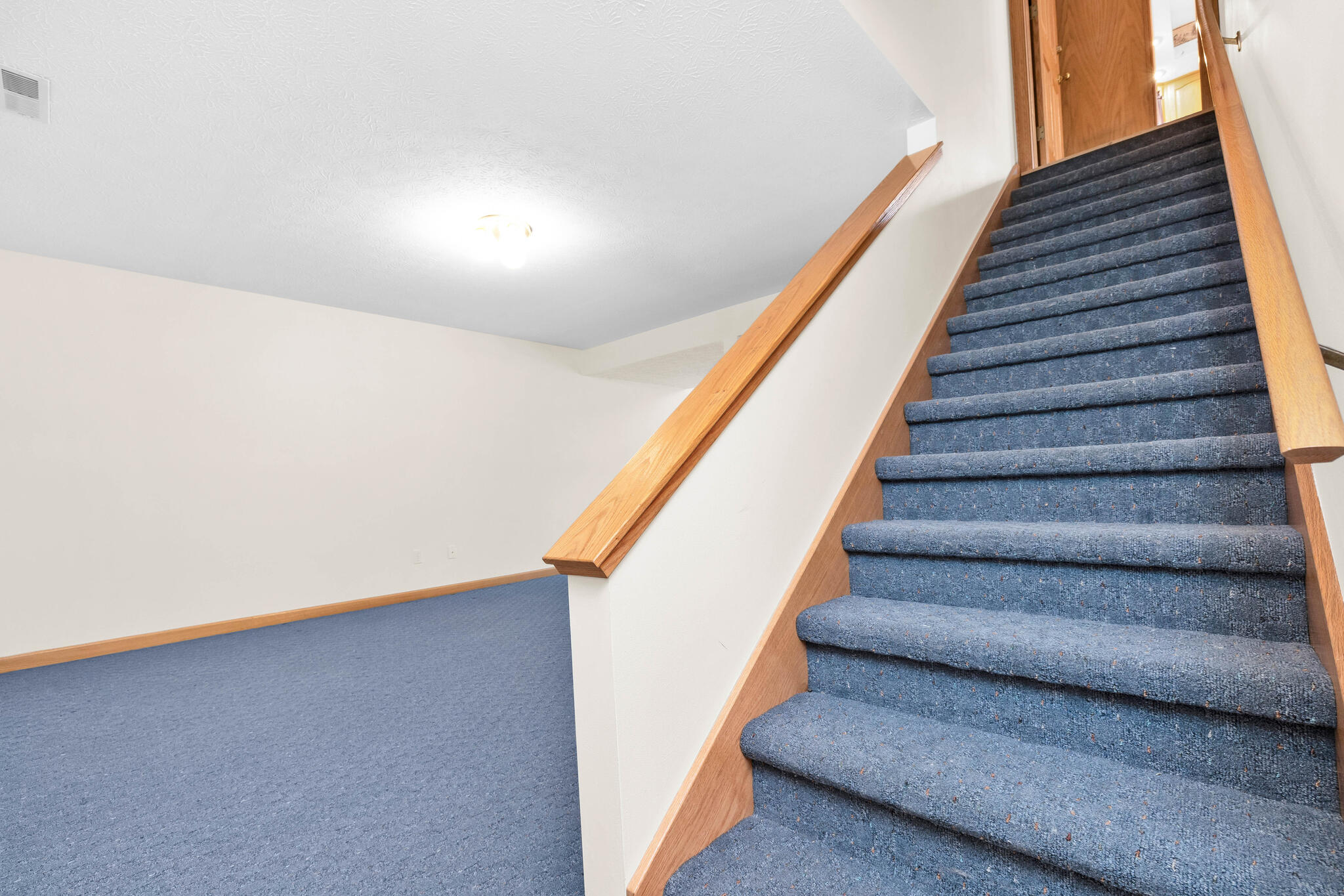 1309 Firethorn, Bellefontaine, Ohio 43311