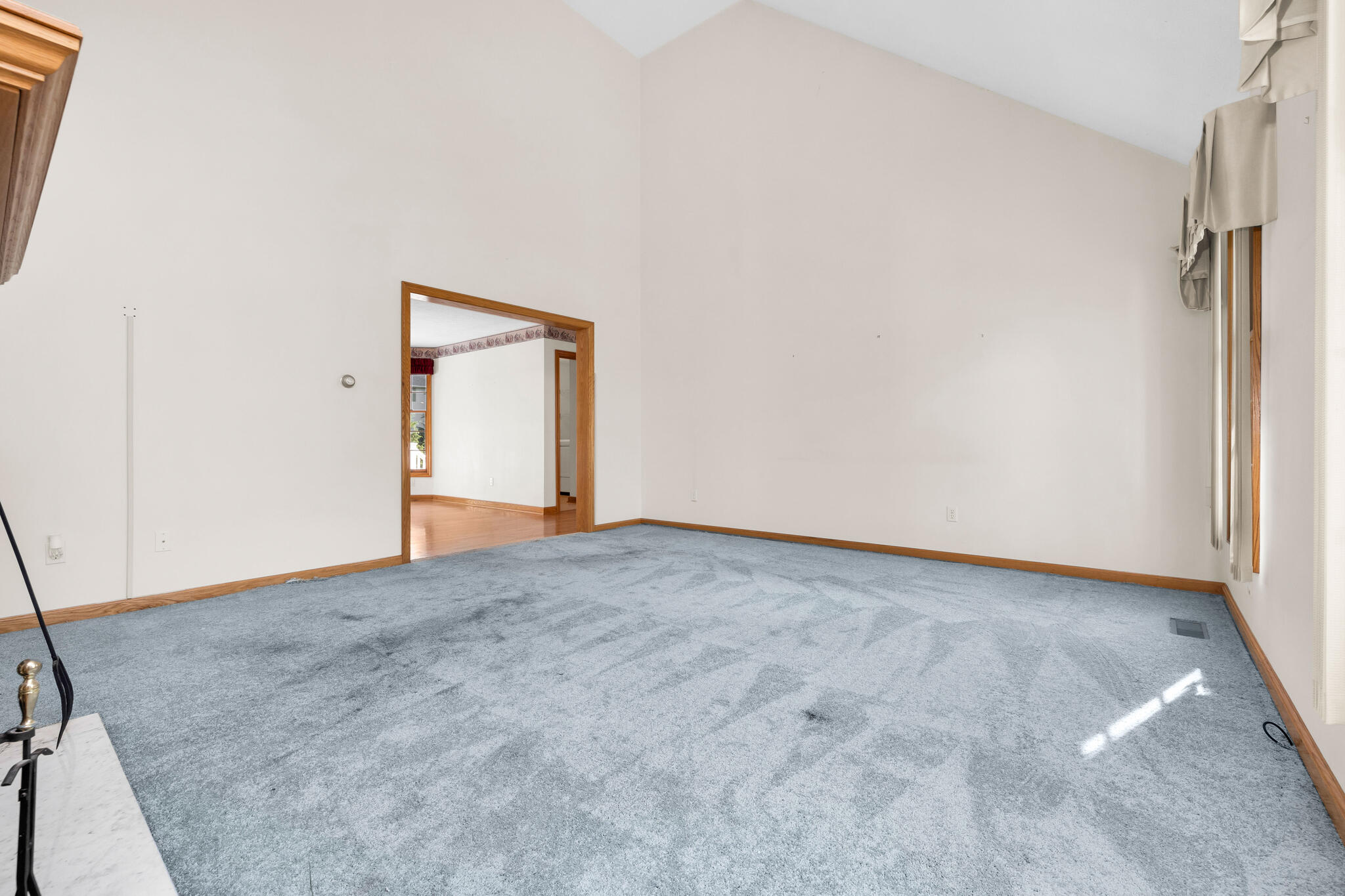 1309 Firethorn, Bellefontaine, Ohio 43311