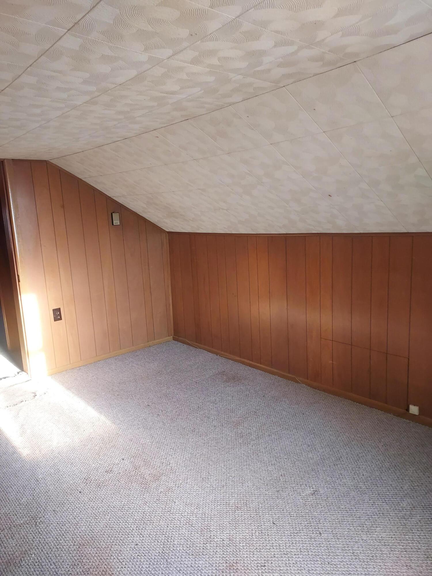 19220 Spring, Saint Johns, Ohio 45884