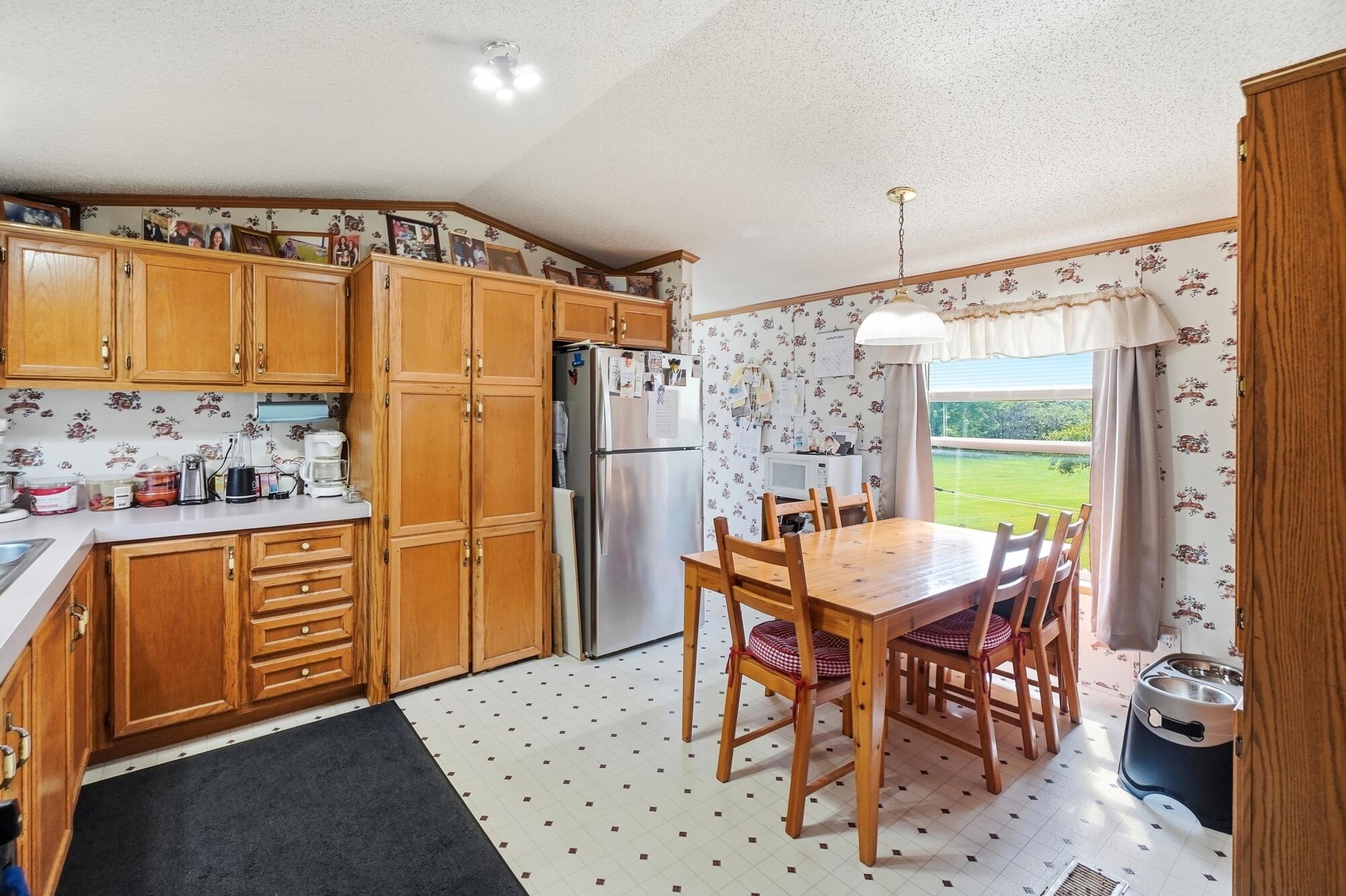 23412 State Route 33, Wapakoneta, Ohio 45895
