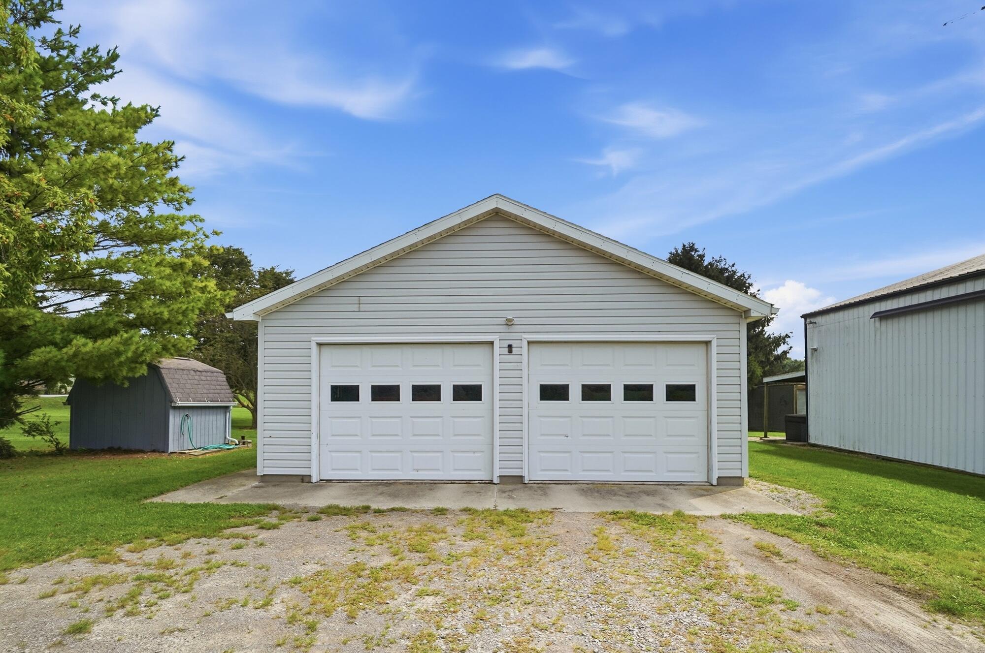 23412 State Route 33, Wapakoneta, Ohio 45895