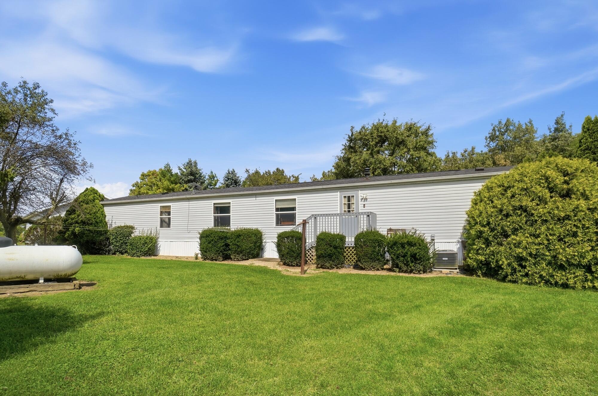 23412 State Route 33, Wapakoneta, Ohio 45895