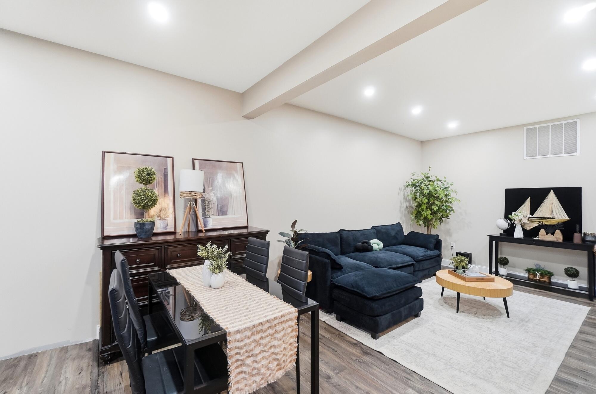 1075 Kenton, Springfield, Ohio 45505