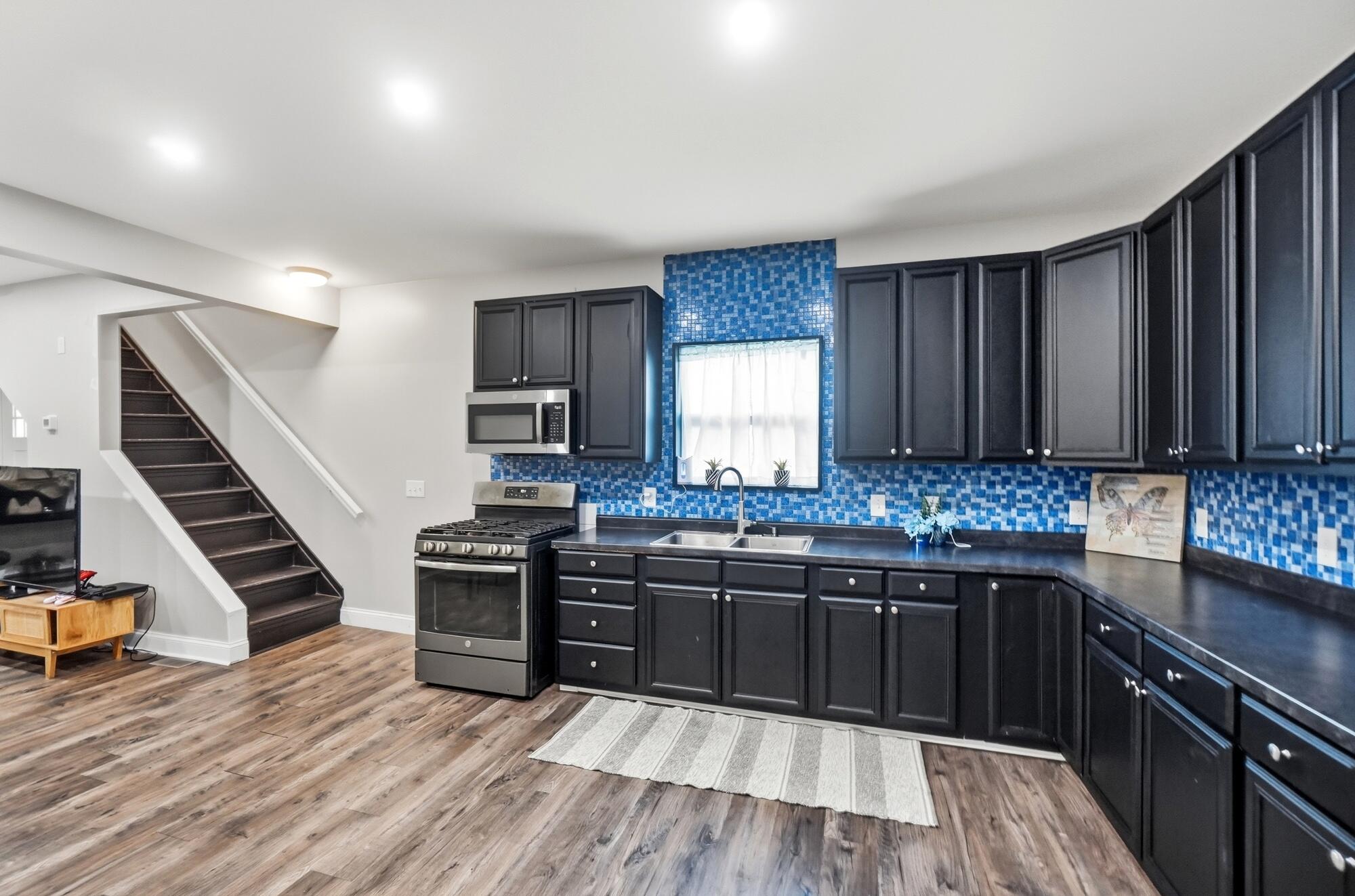 1075 Kenton, Springfield, Ohio 45505