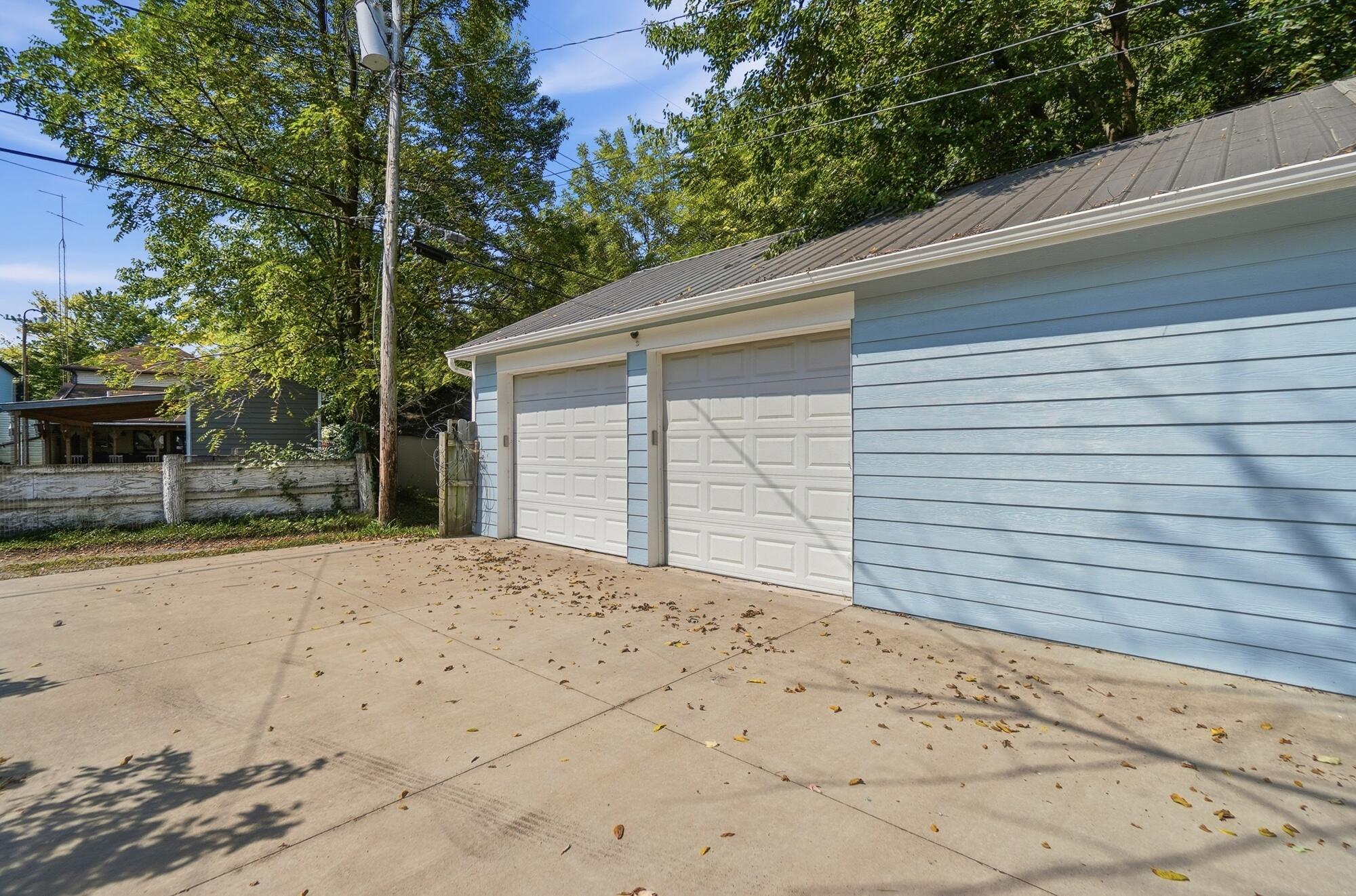 1075 Kenton, Springfield, Ohio 45505