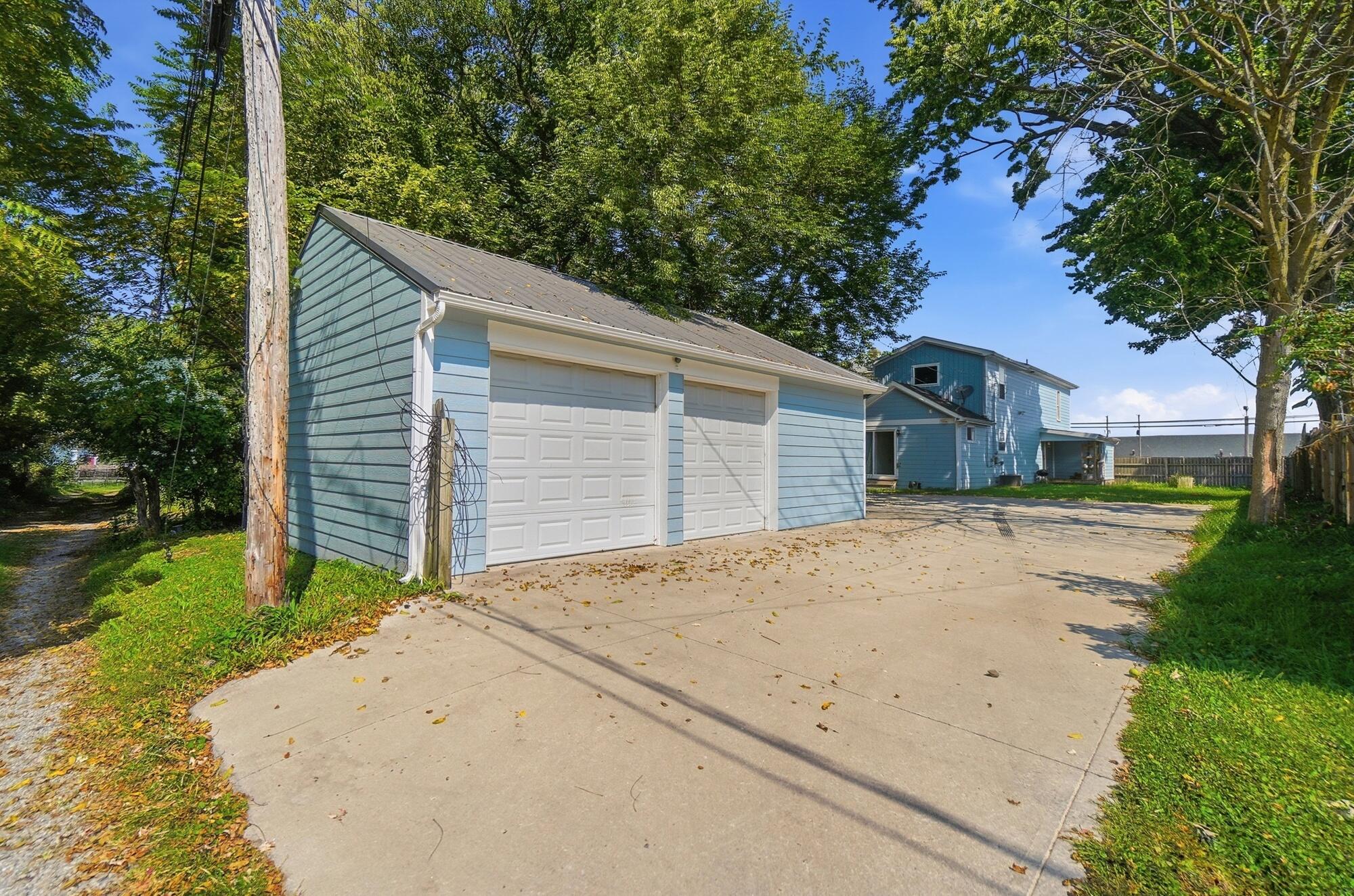 1075 Kenton, Springfield, Ohio 45505