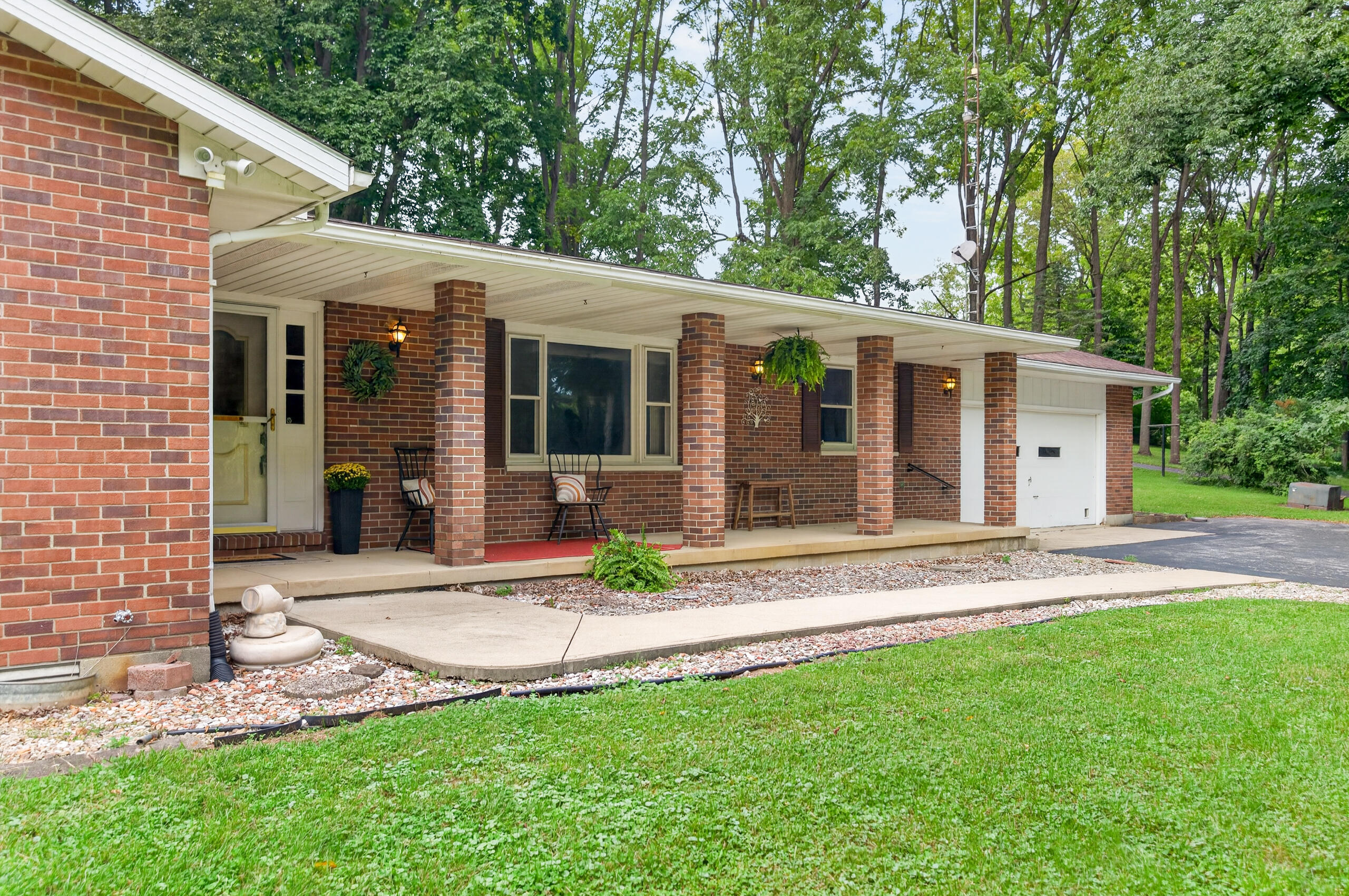 18333 Herring, Sidney, Ohio 45365