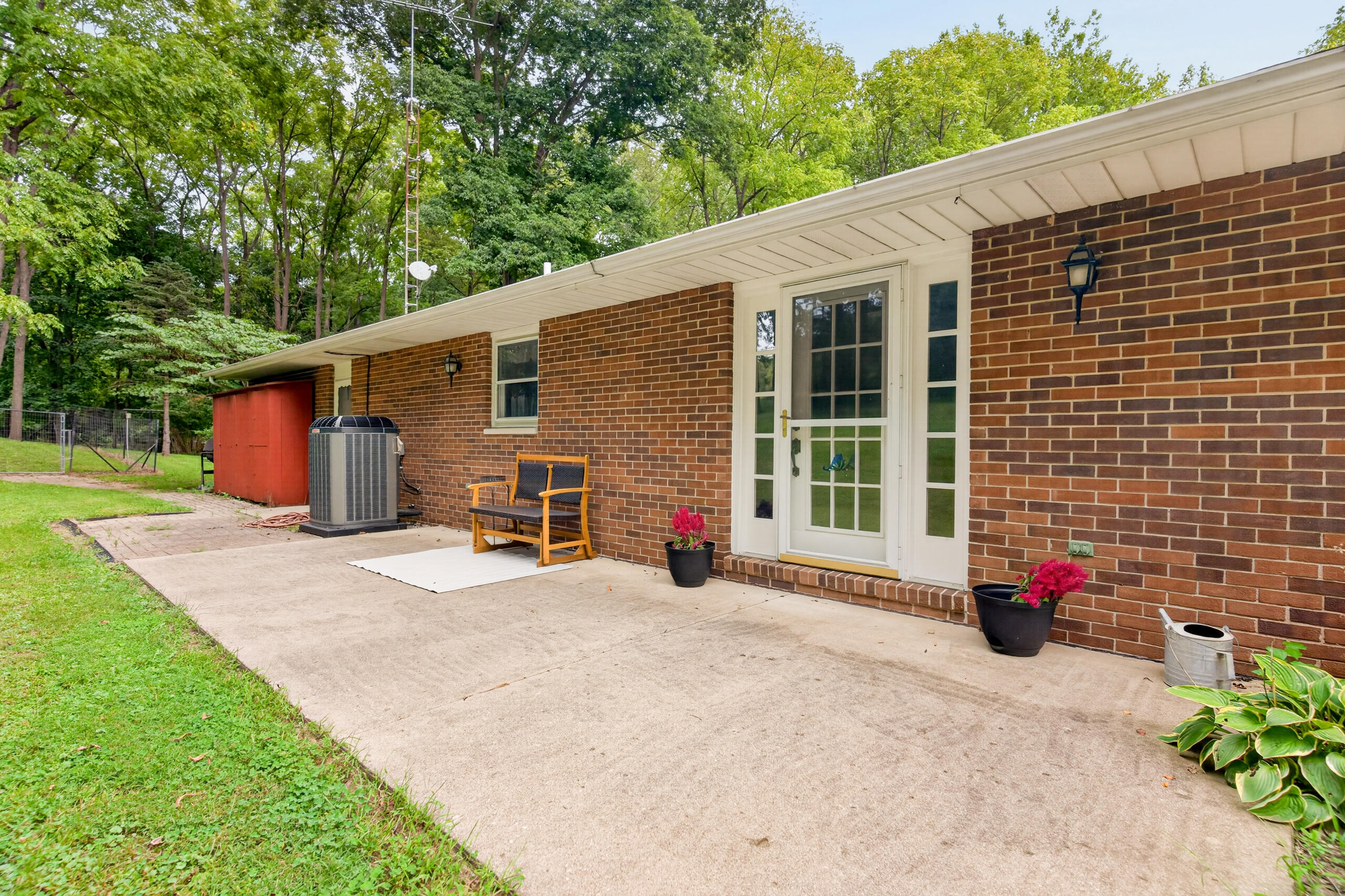 18333 Herring, Sidney, Ohio 45365