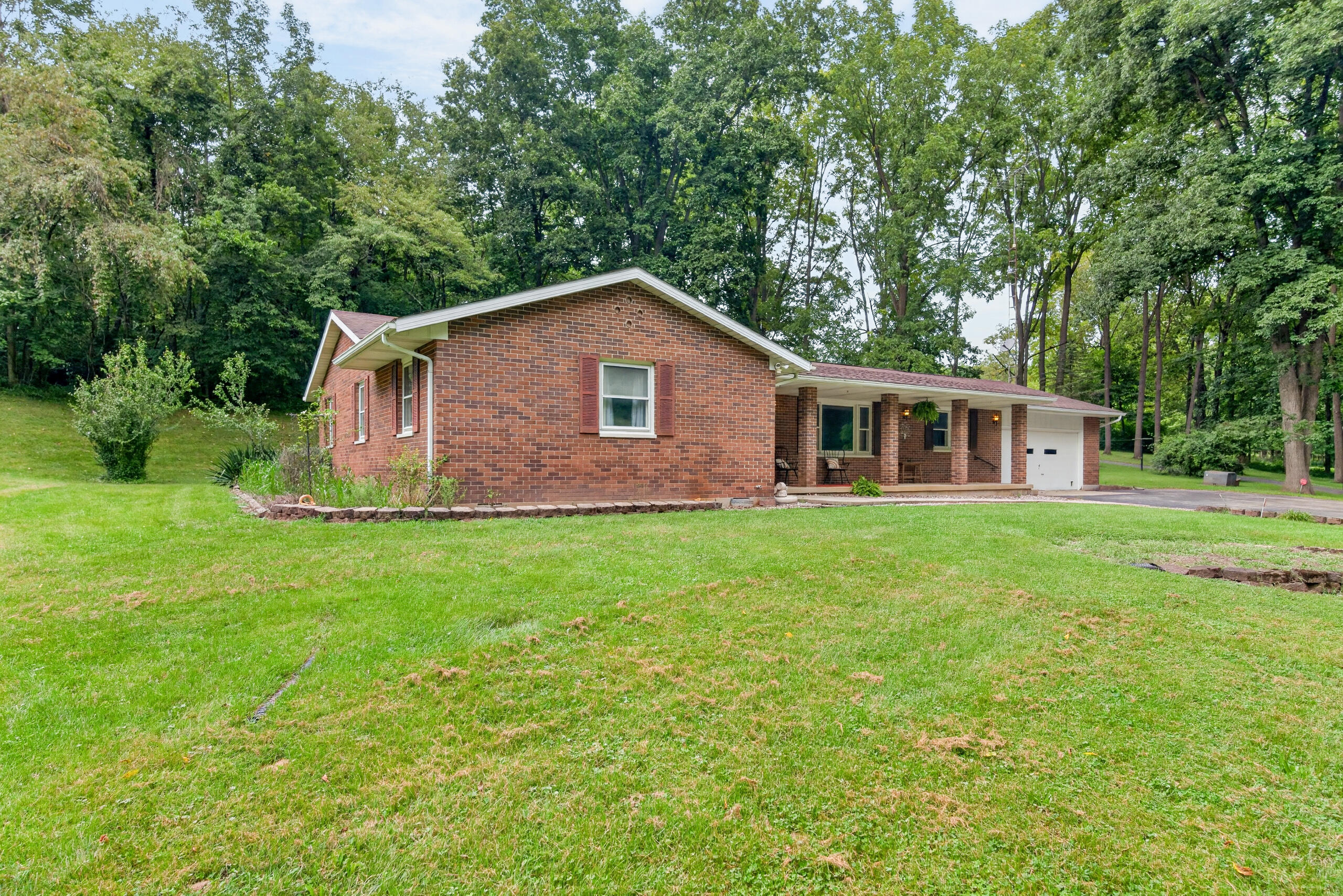 18333 Herring, Sidney, Ohio 45365