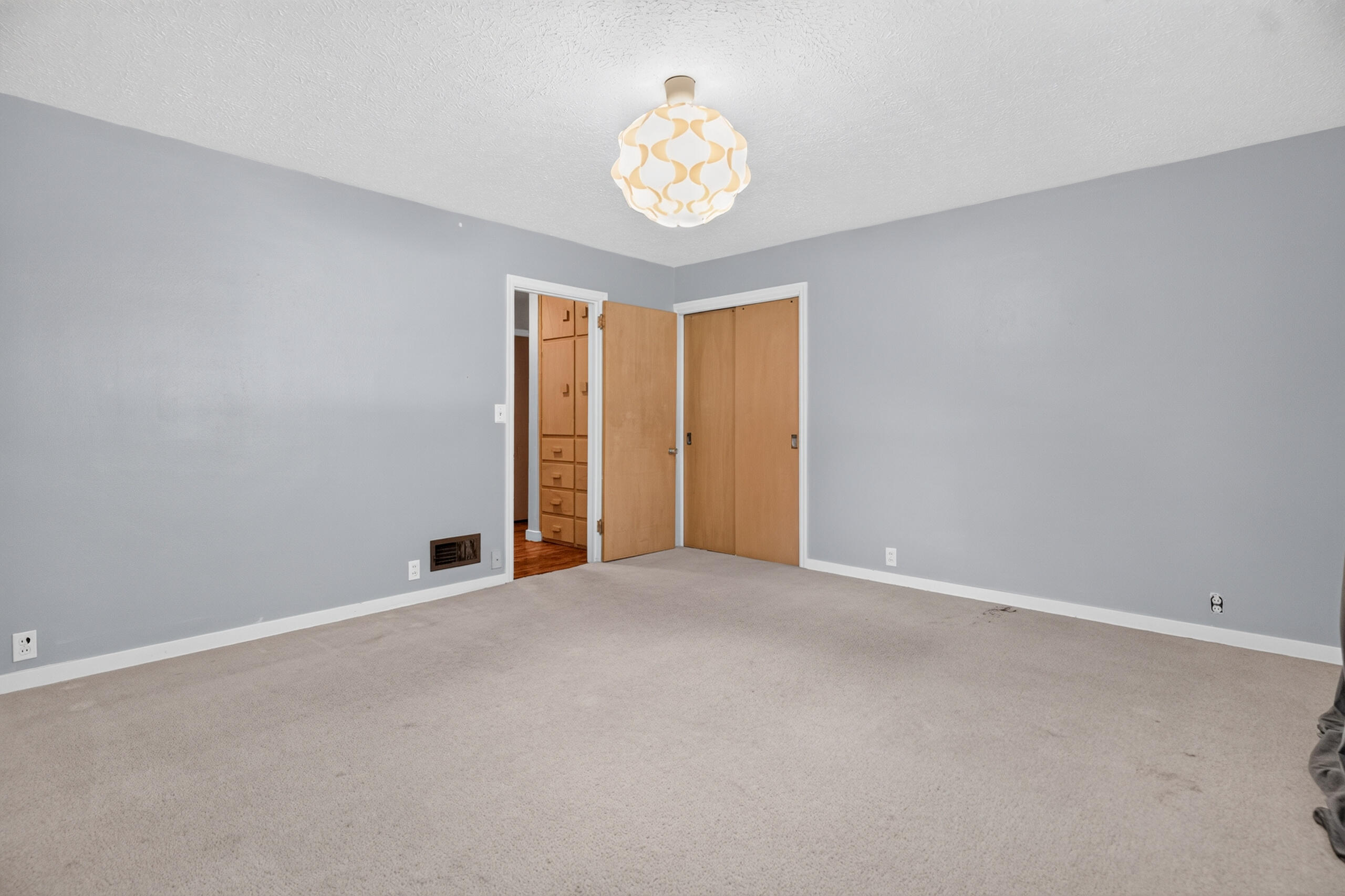 525 Bon Air, Sidney, Ohio 45365