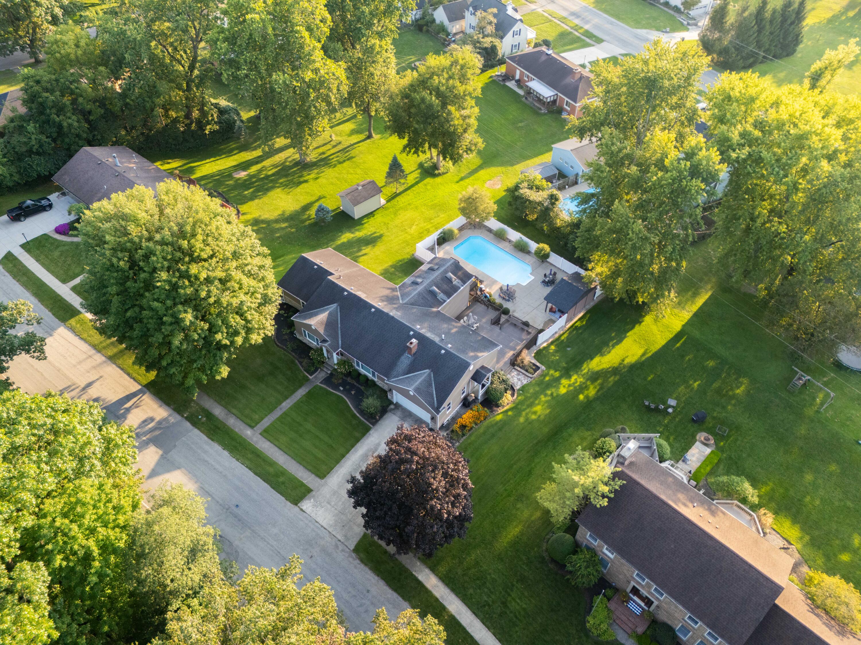 525 Bon Air, Sidney, Ohio 45365