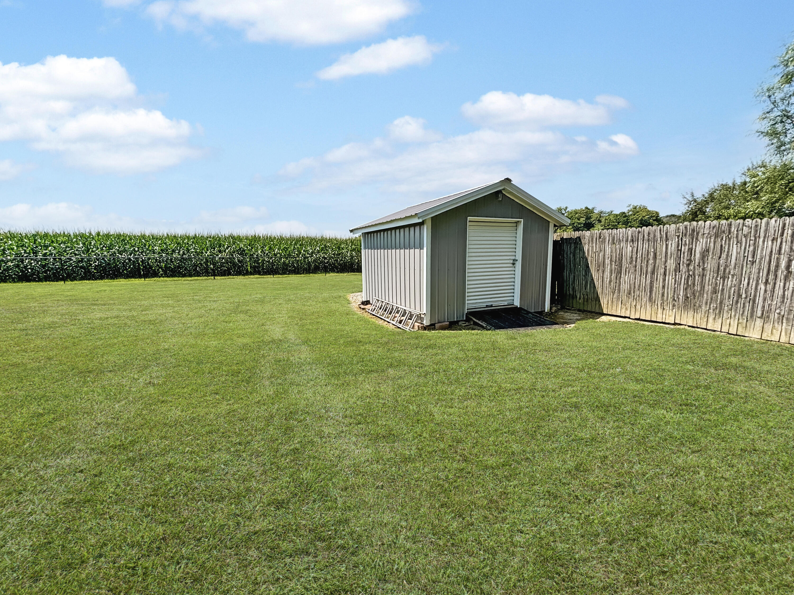 7723 State Rd 32, Union City, Indiana 47390