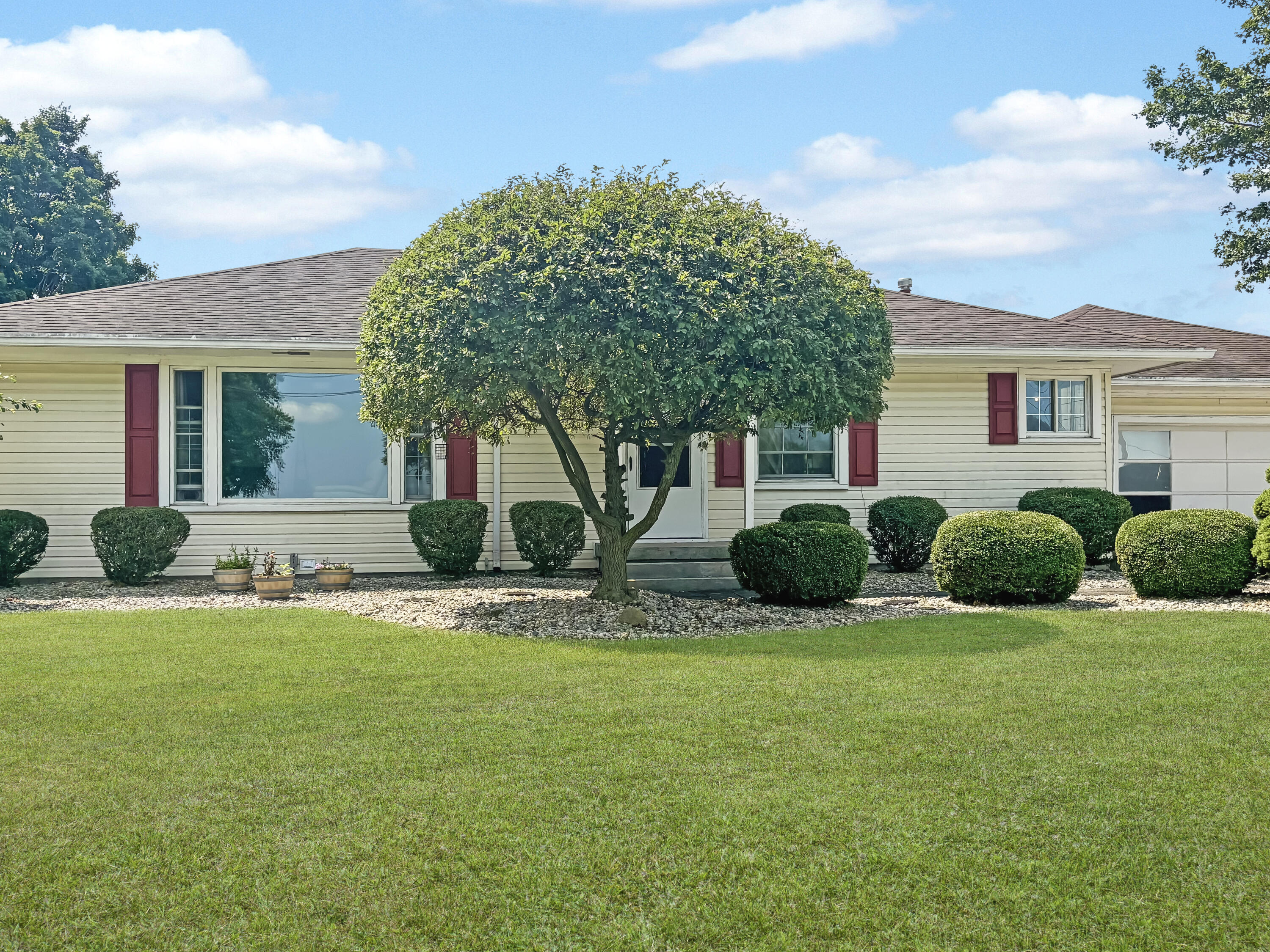 7723 State Rd 32, Union City, Indiana 47390