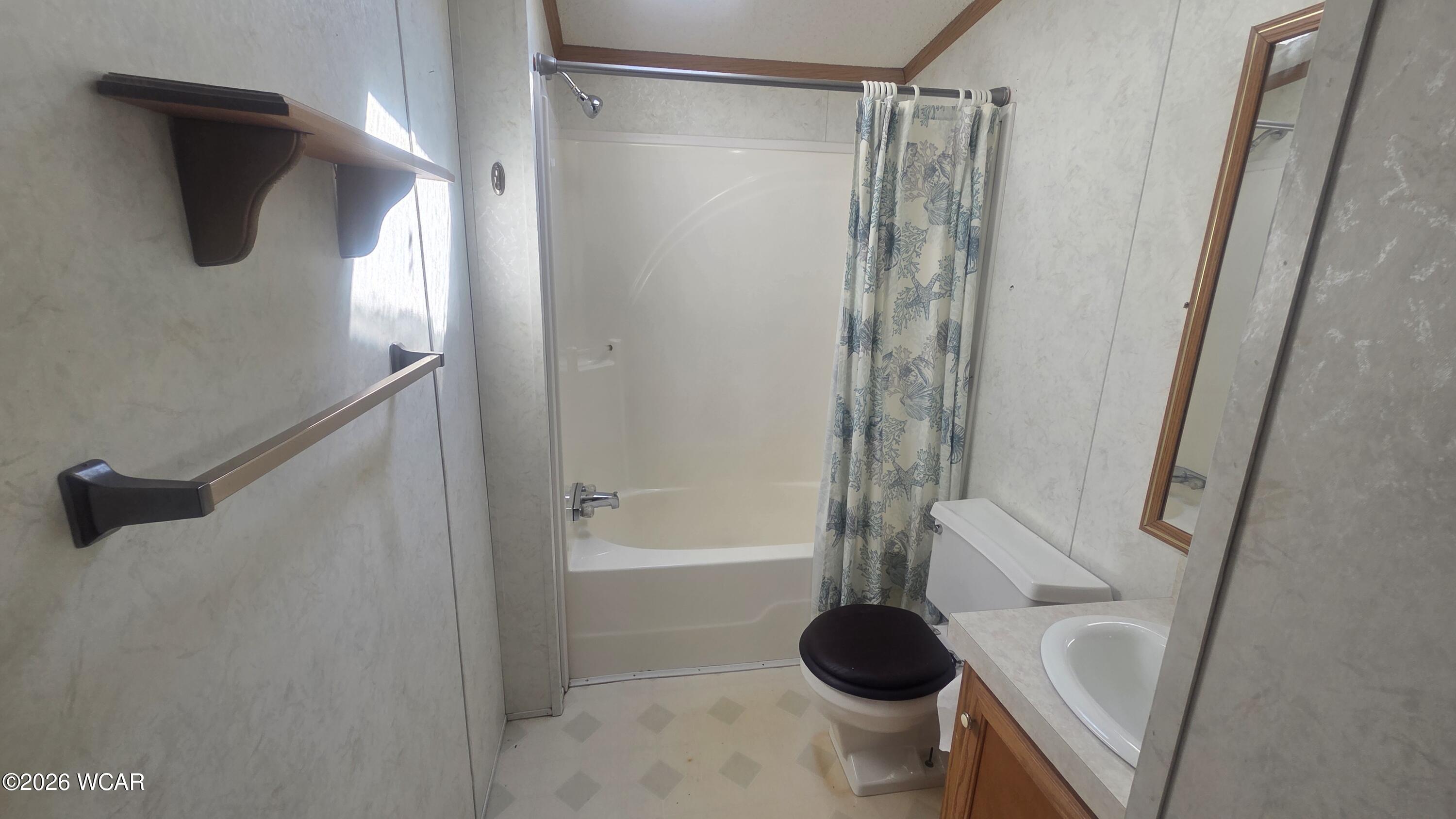 18 Deer Run, Lima, Ohio
