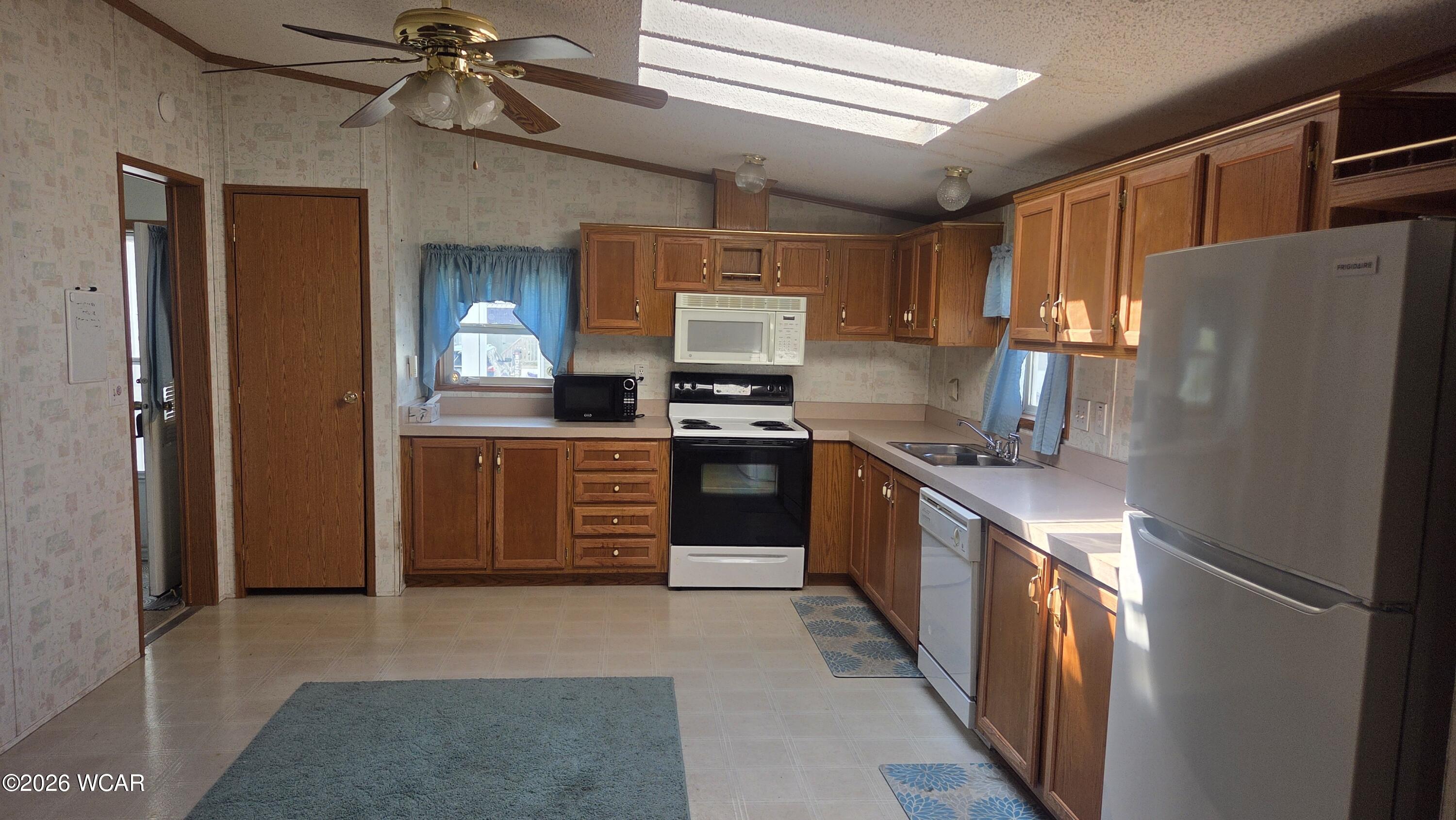 18 Deer Run, Lima, Ohio