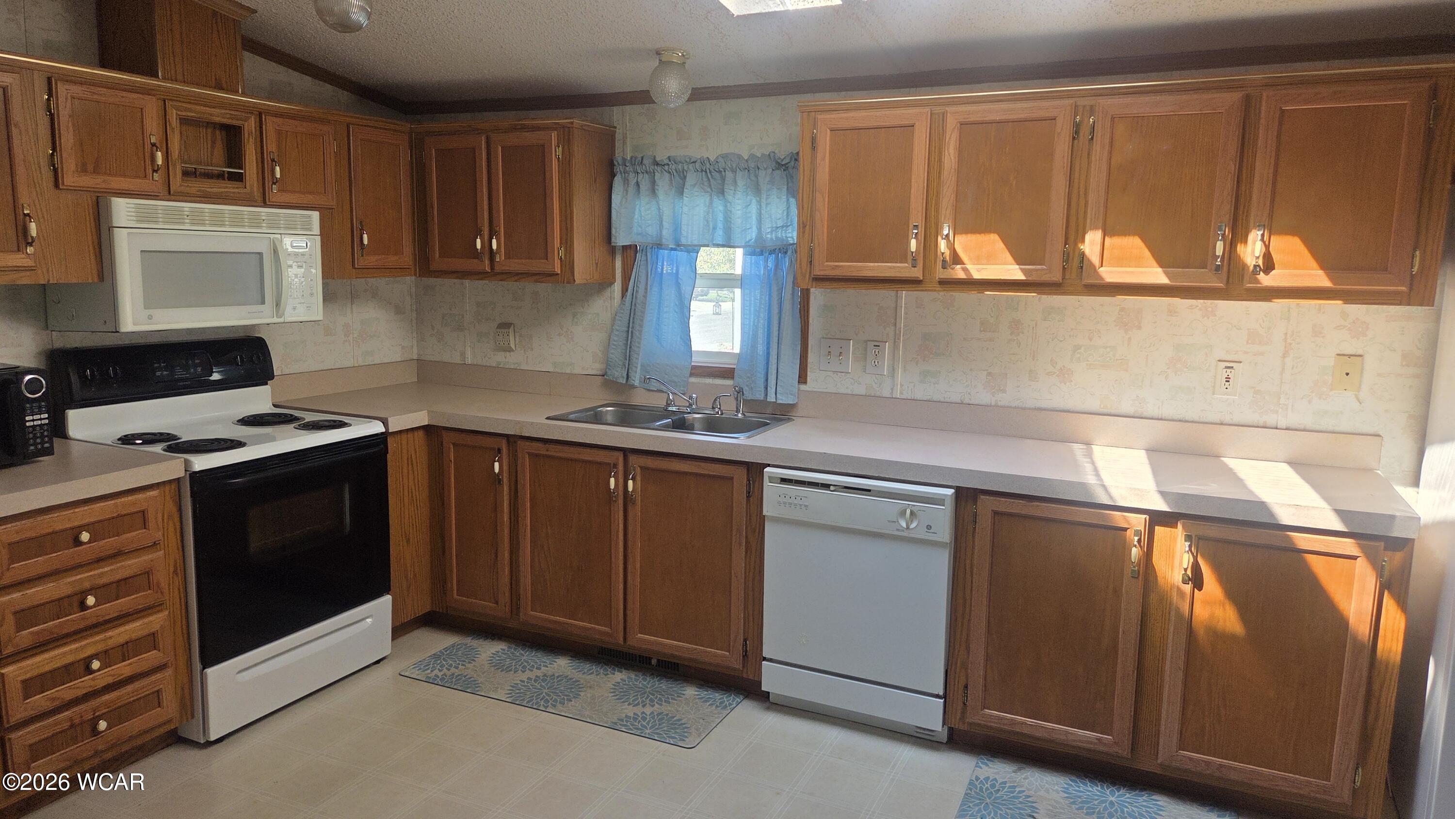 18 Deer Run, Lima, Ohio