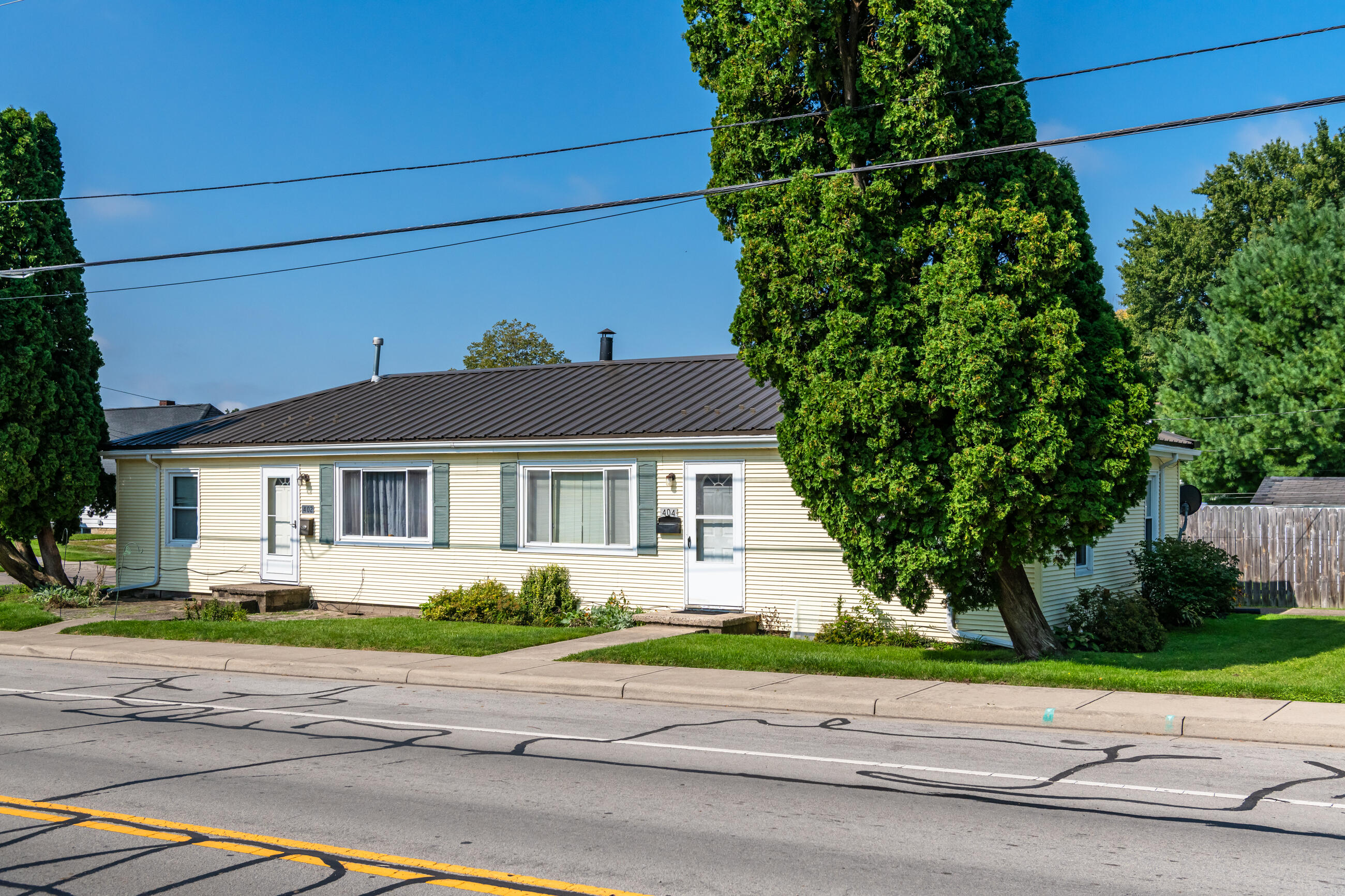 402-404 East Lawn, Urbana, Ohio 43078