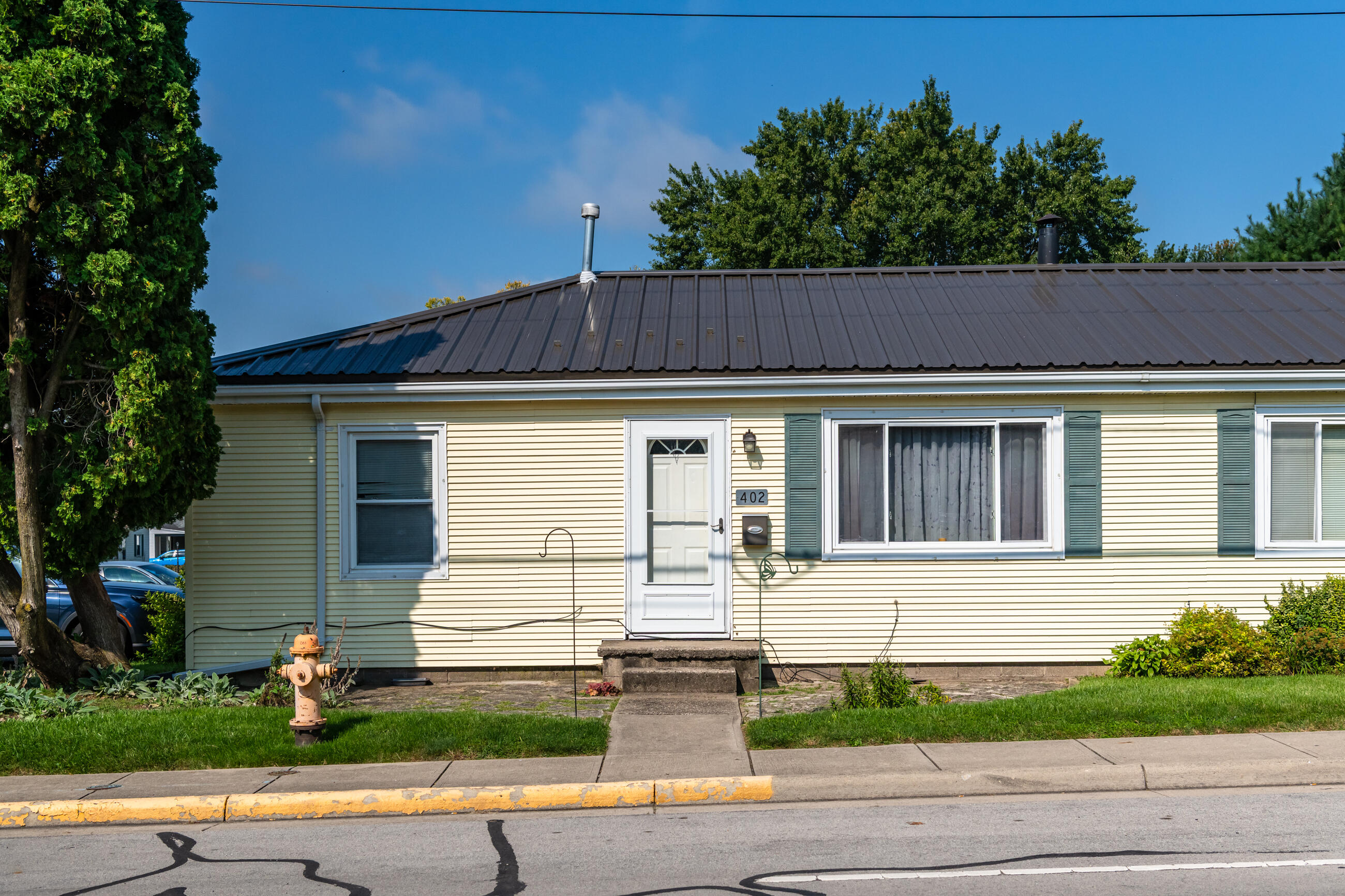 402-404 East Lawn, Urbana, Ohio 43078