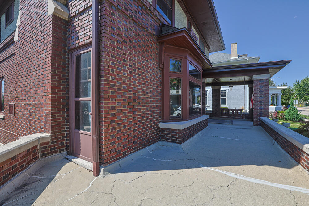 206 Main, Tipp City, Ohio 45371