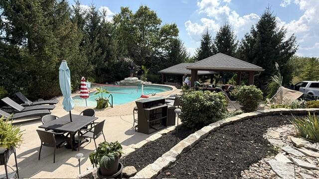 20 Fairwood, Miamisburg, Ohio 45342