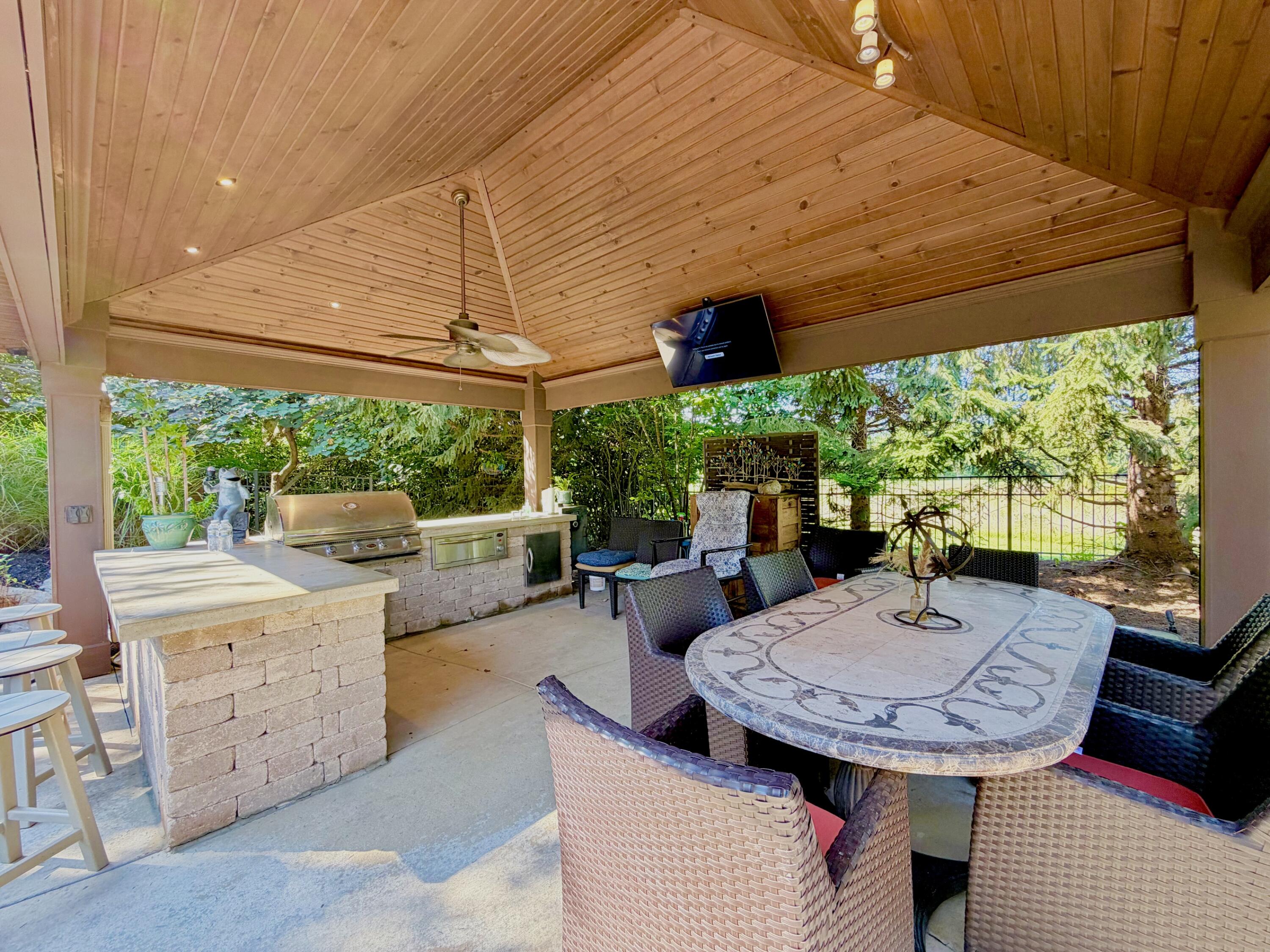 20 Fairwood, Miamisburg, Ohio 45342