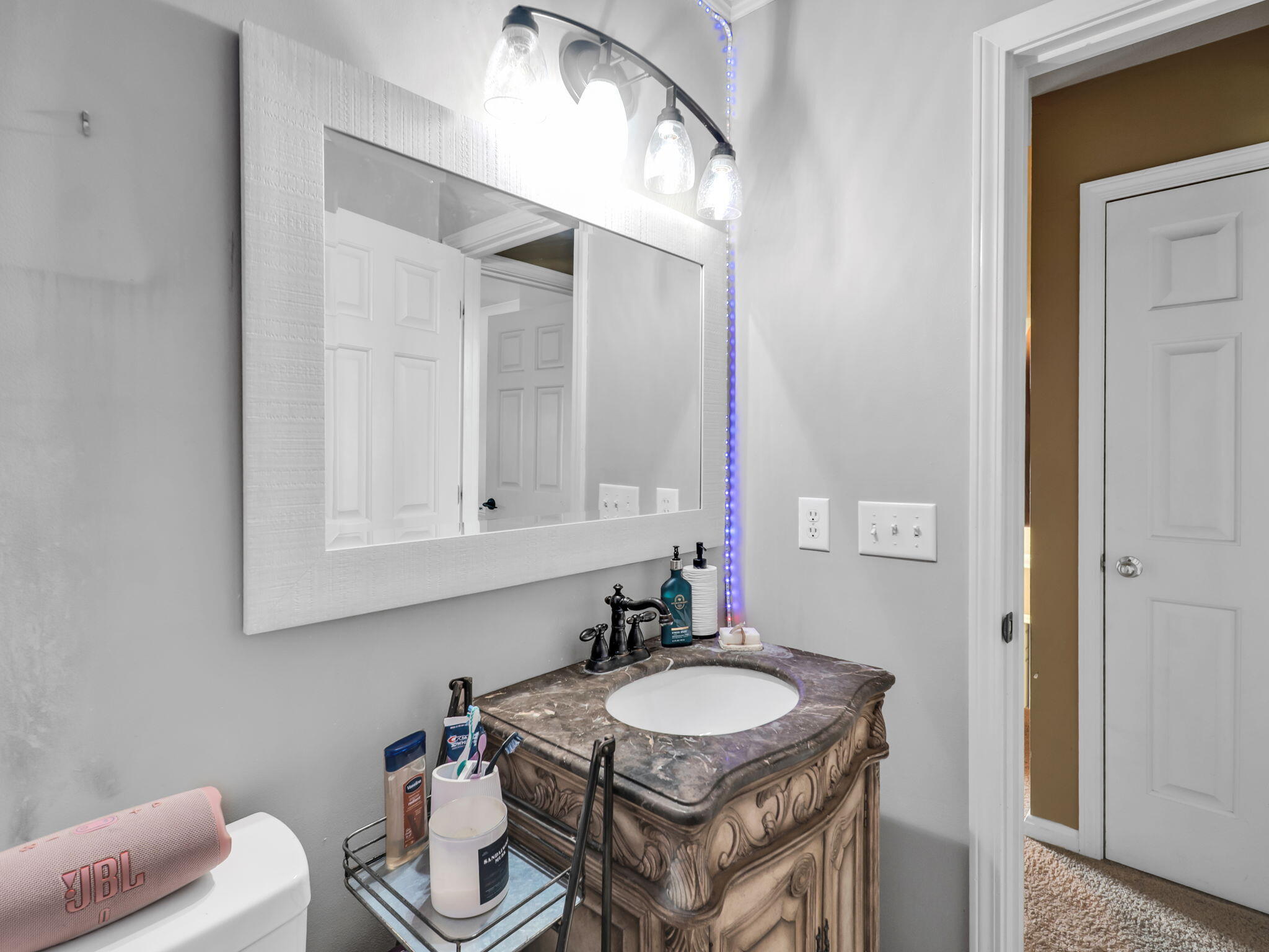 20 Fairwood, Miamisburg, Ohio 45342
