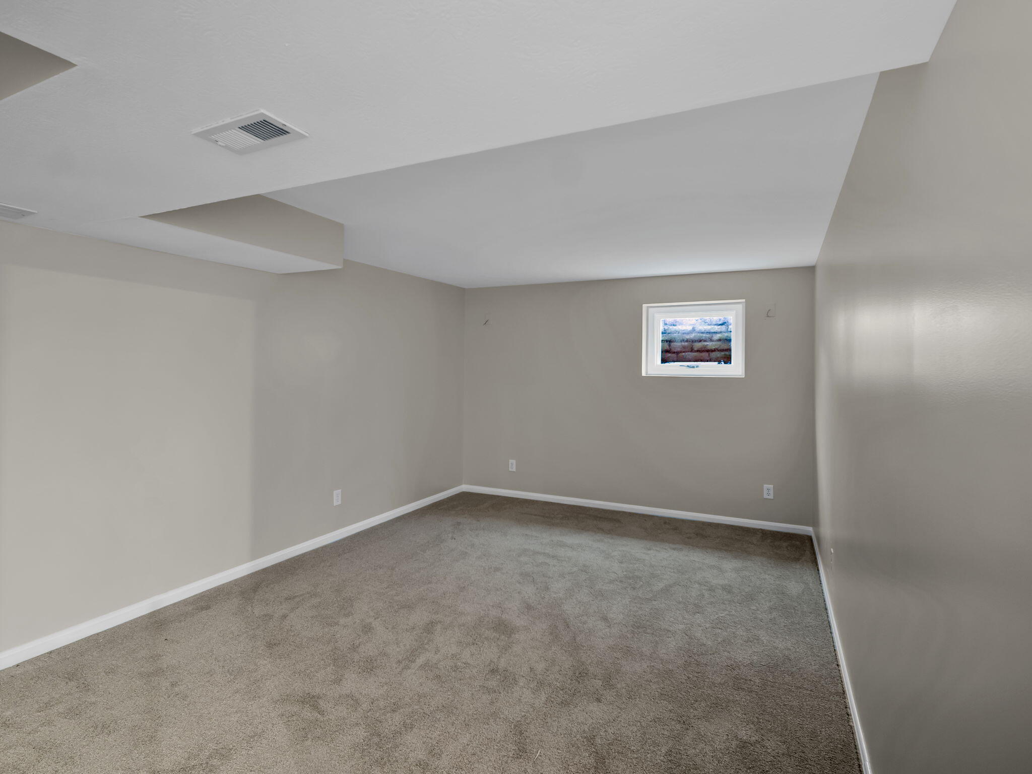 20 Fairwood, Miamisburg, Ohio 45342