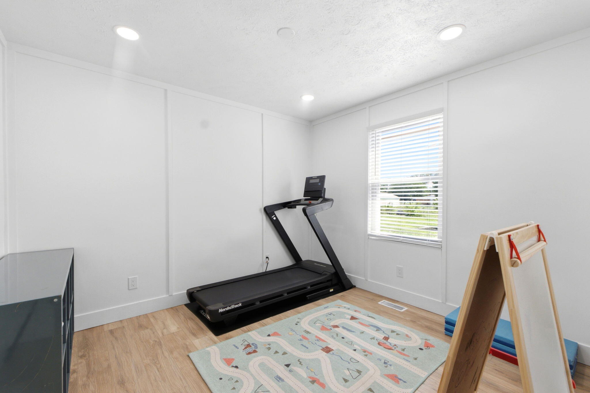 2470 Leon, Springfield, Ohio 45502