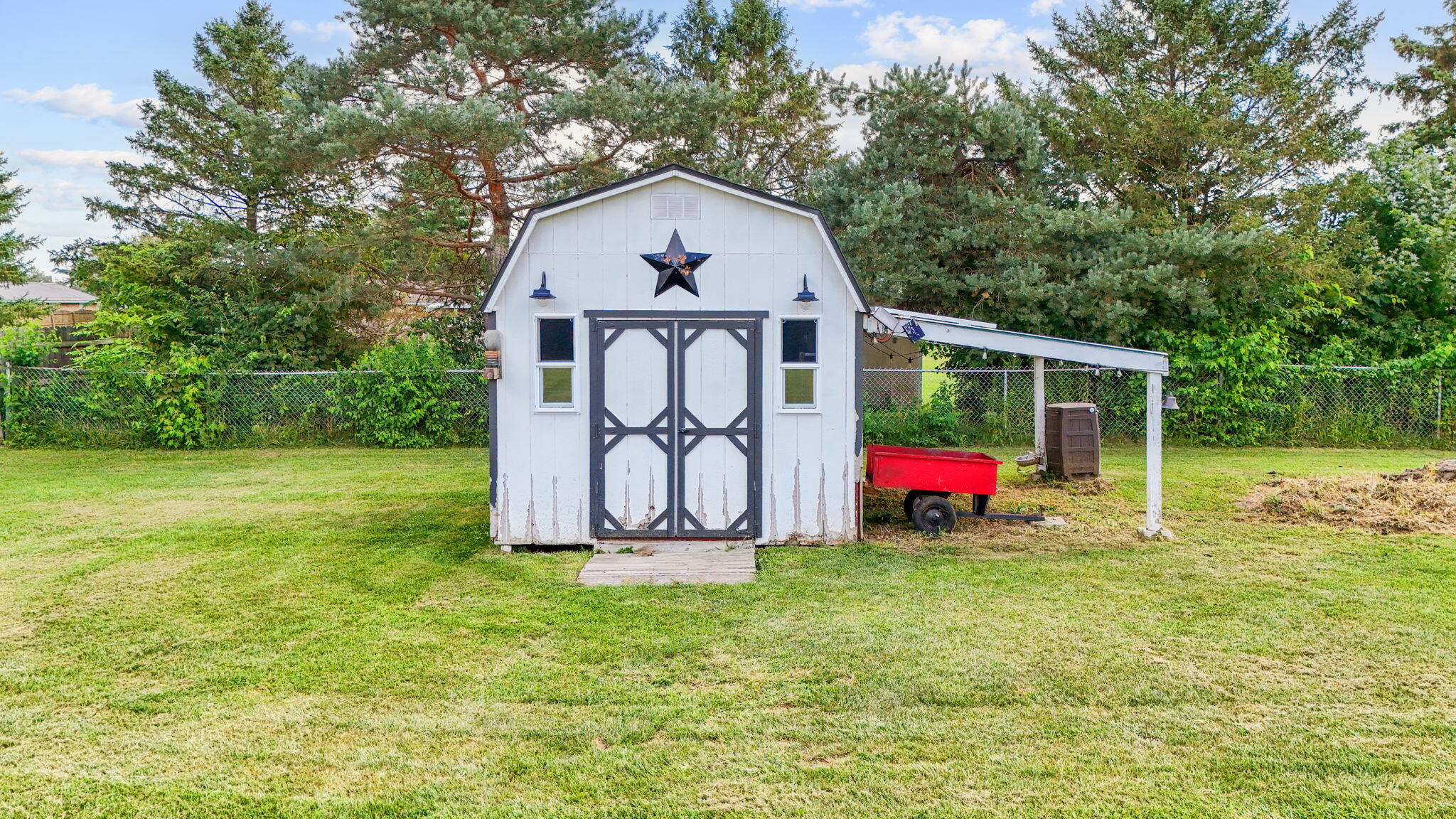 2470 Leon, Springfield, Ohio 45502