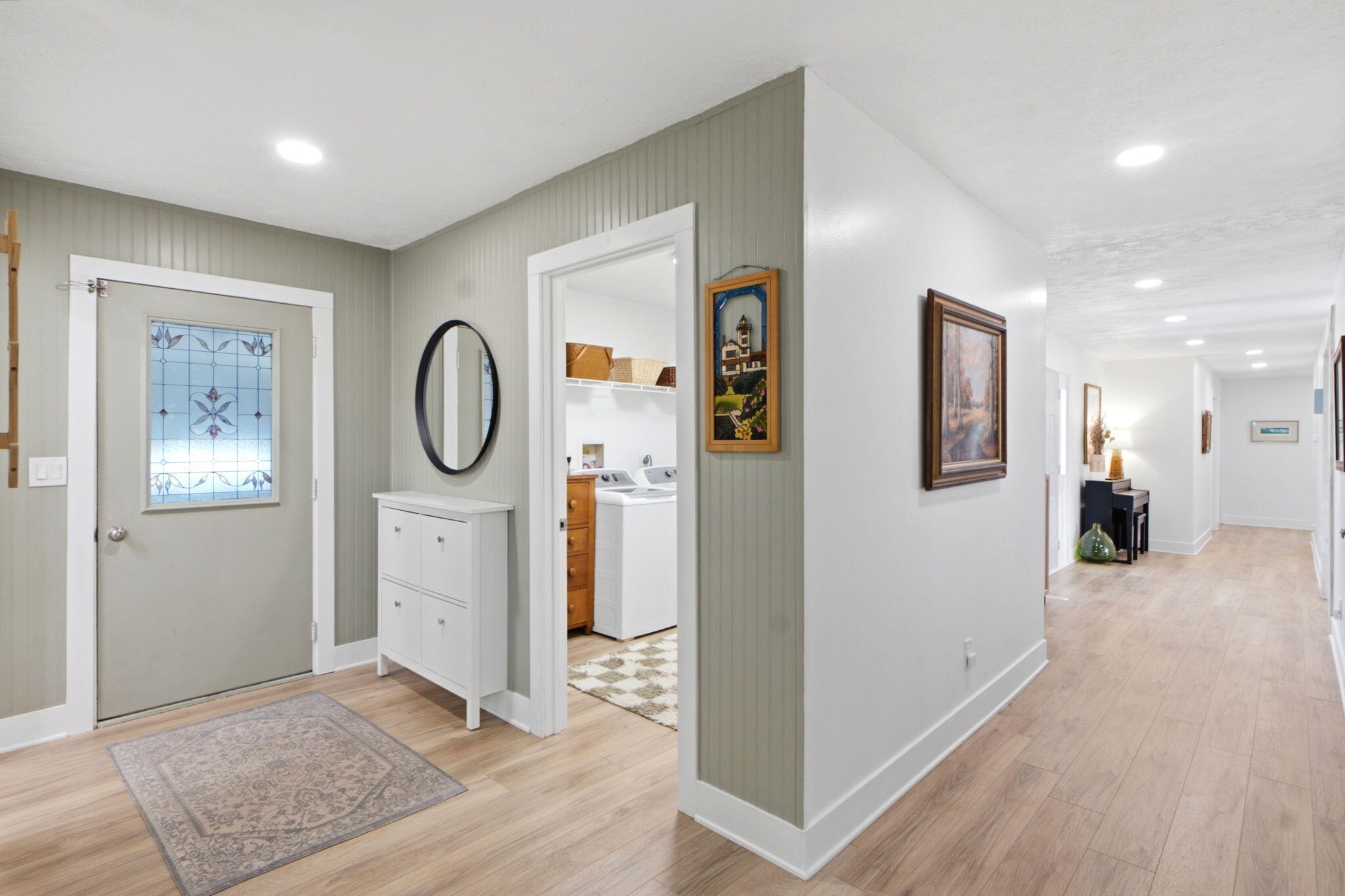2470 Leon, Springfield, Ohio 45502