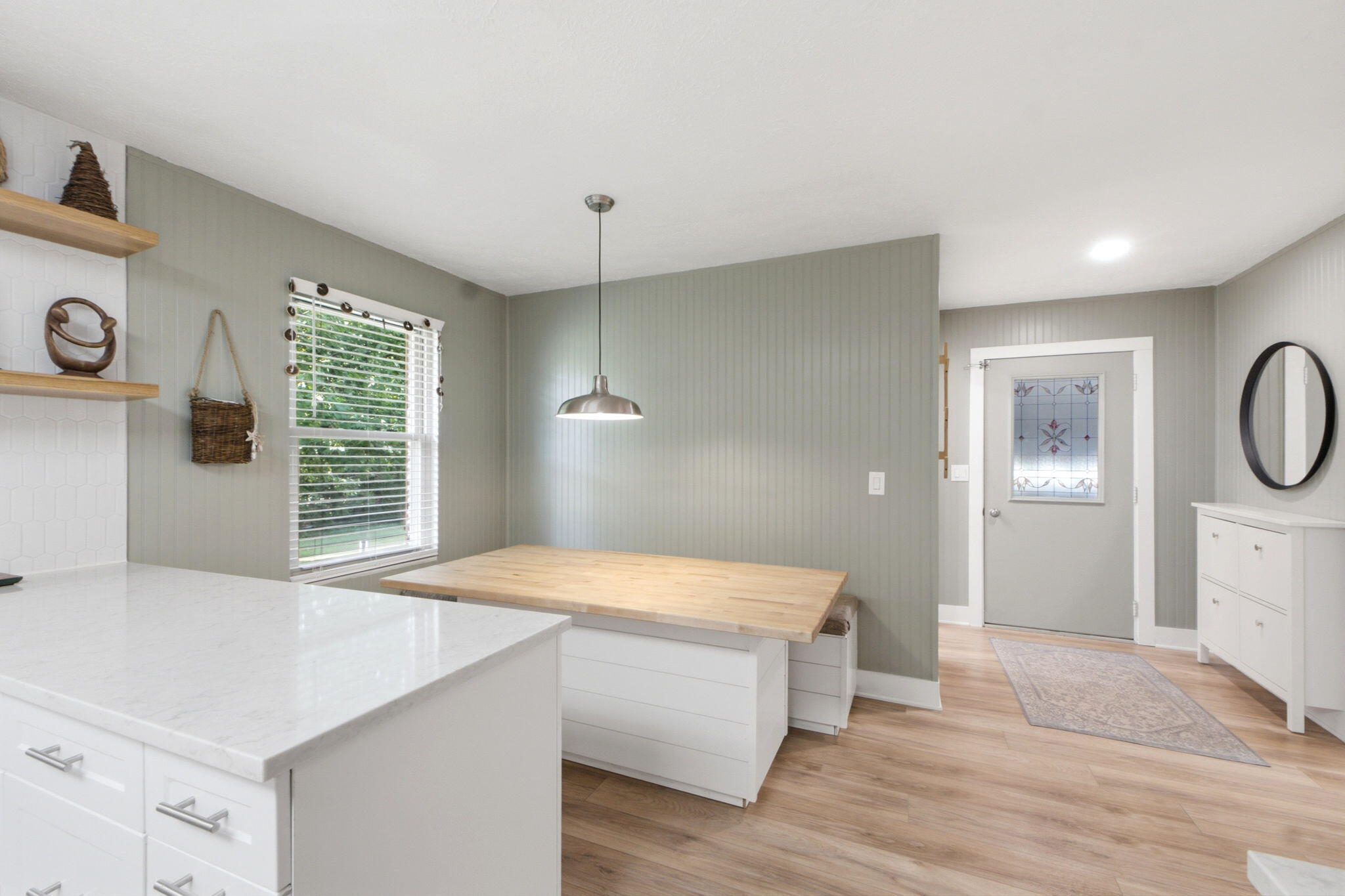 2470 Leon, Springfield, Ohio 45502
