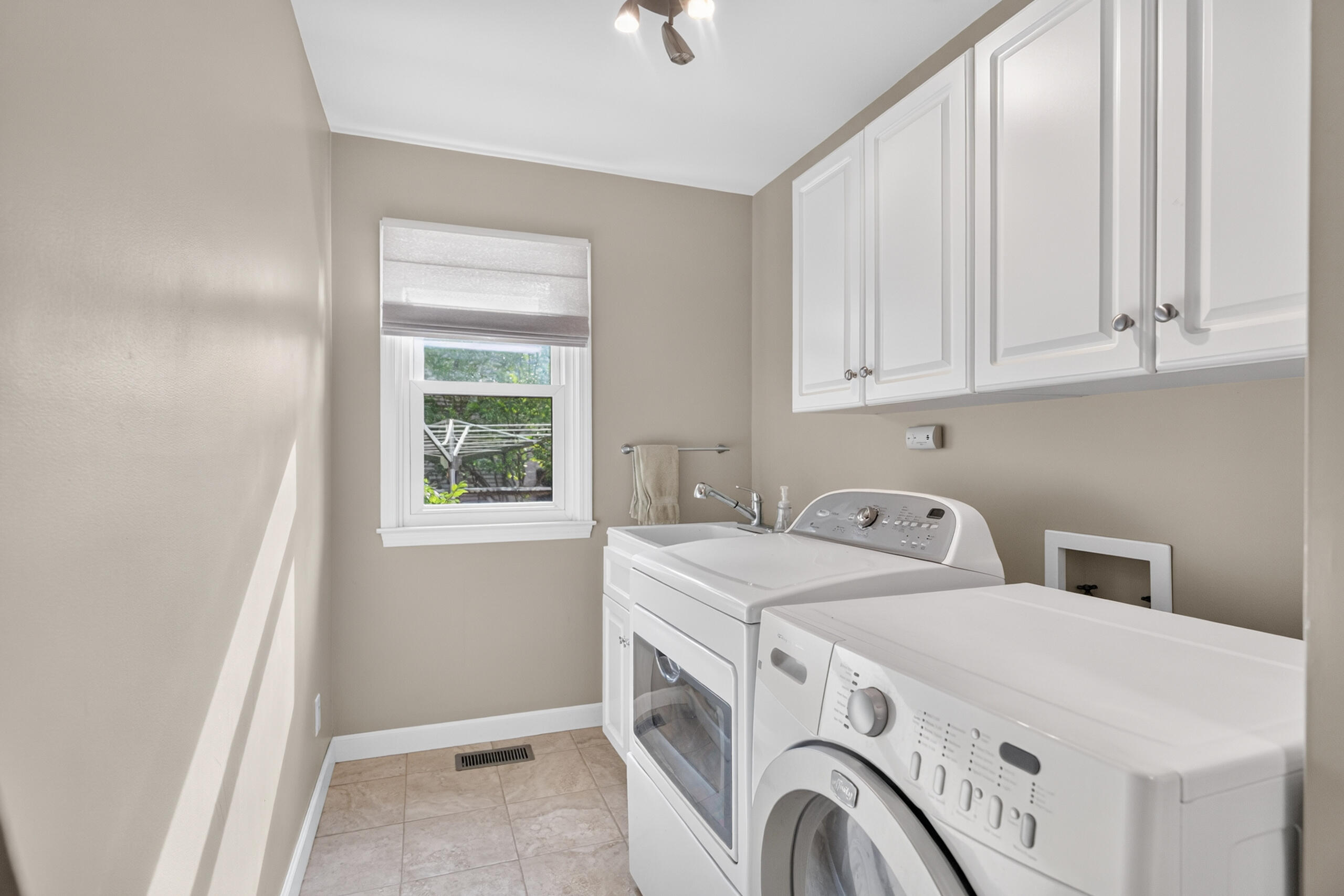 1550 Westwood, Sidney, Ohio 45365