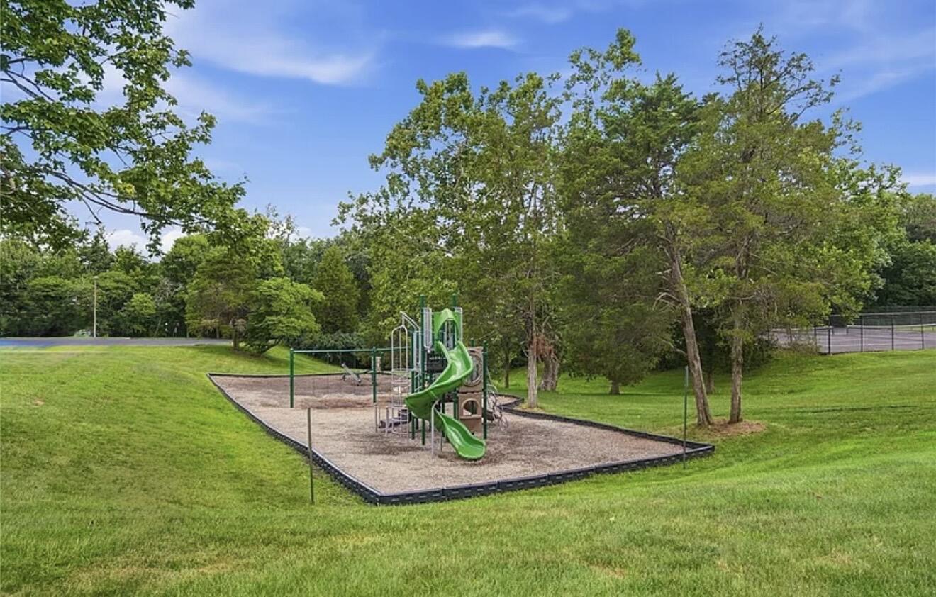 6496 Quintessa, Miamisburg, Ohio 45342
