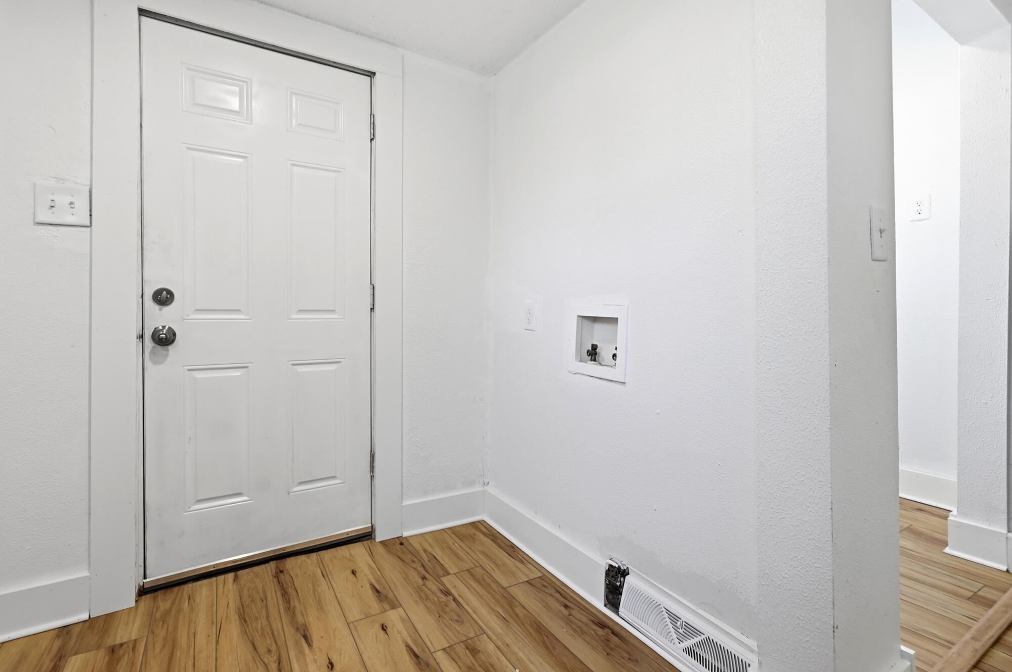 728 Innisfallen, Springfield, Ohio 45506