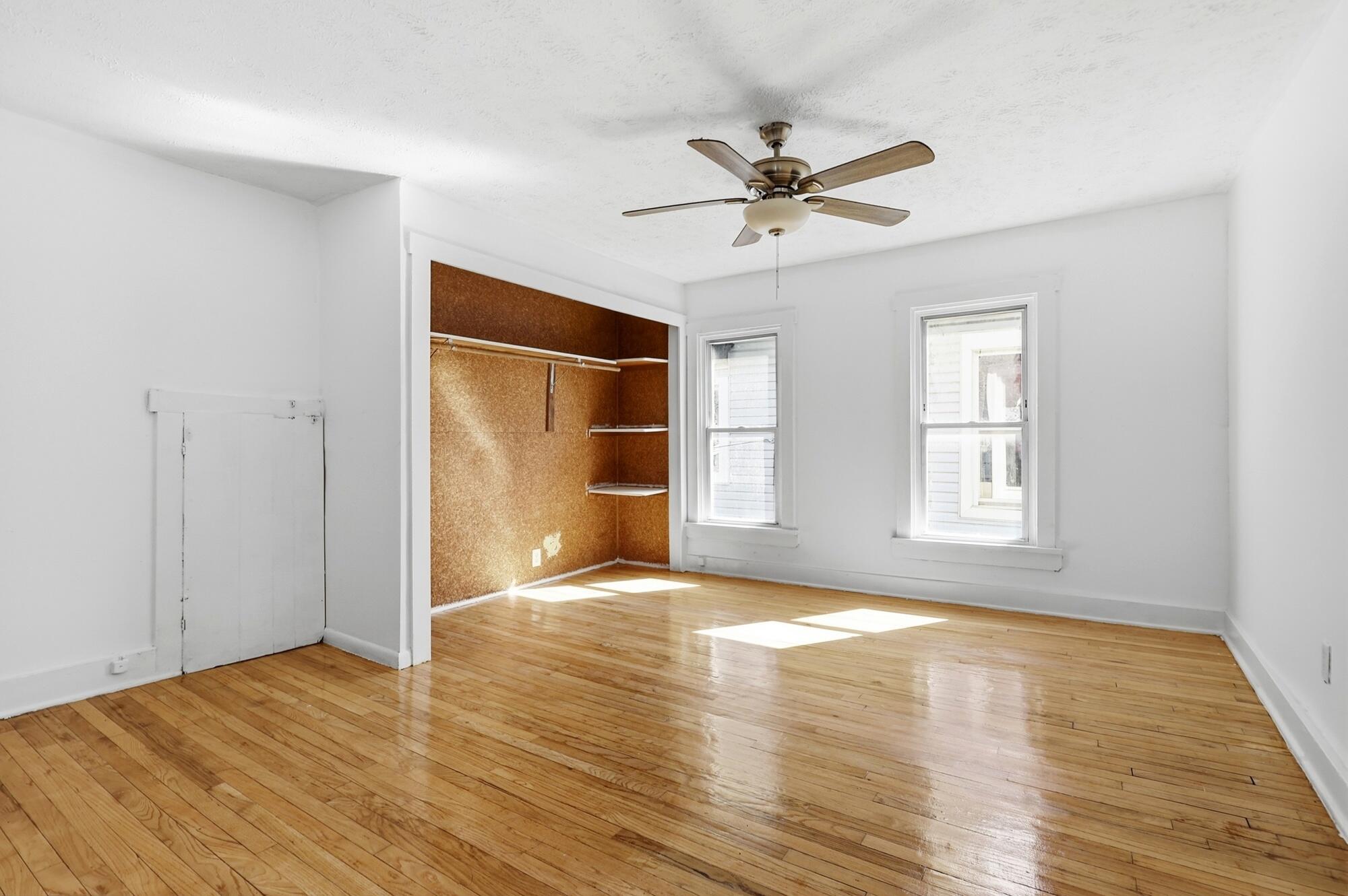 728 Innisfallen, Springfield, Ohio 45506