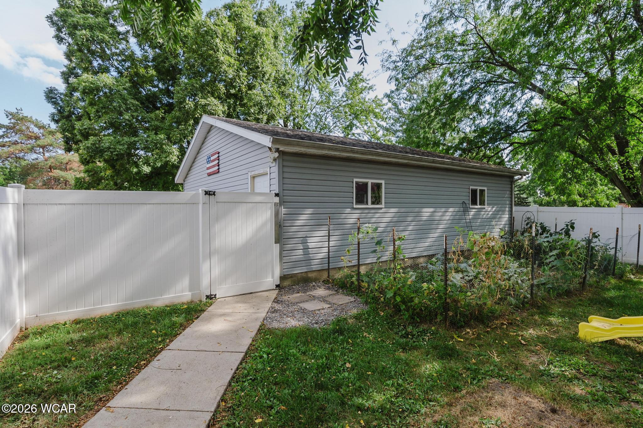144 Mound Street, Bluffton, Ohio