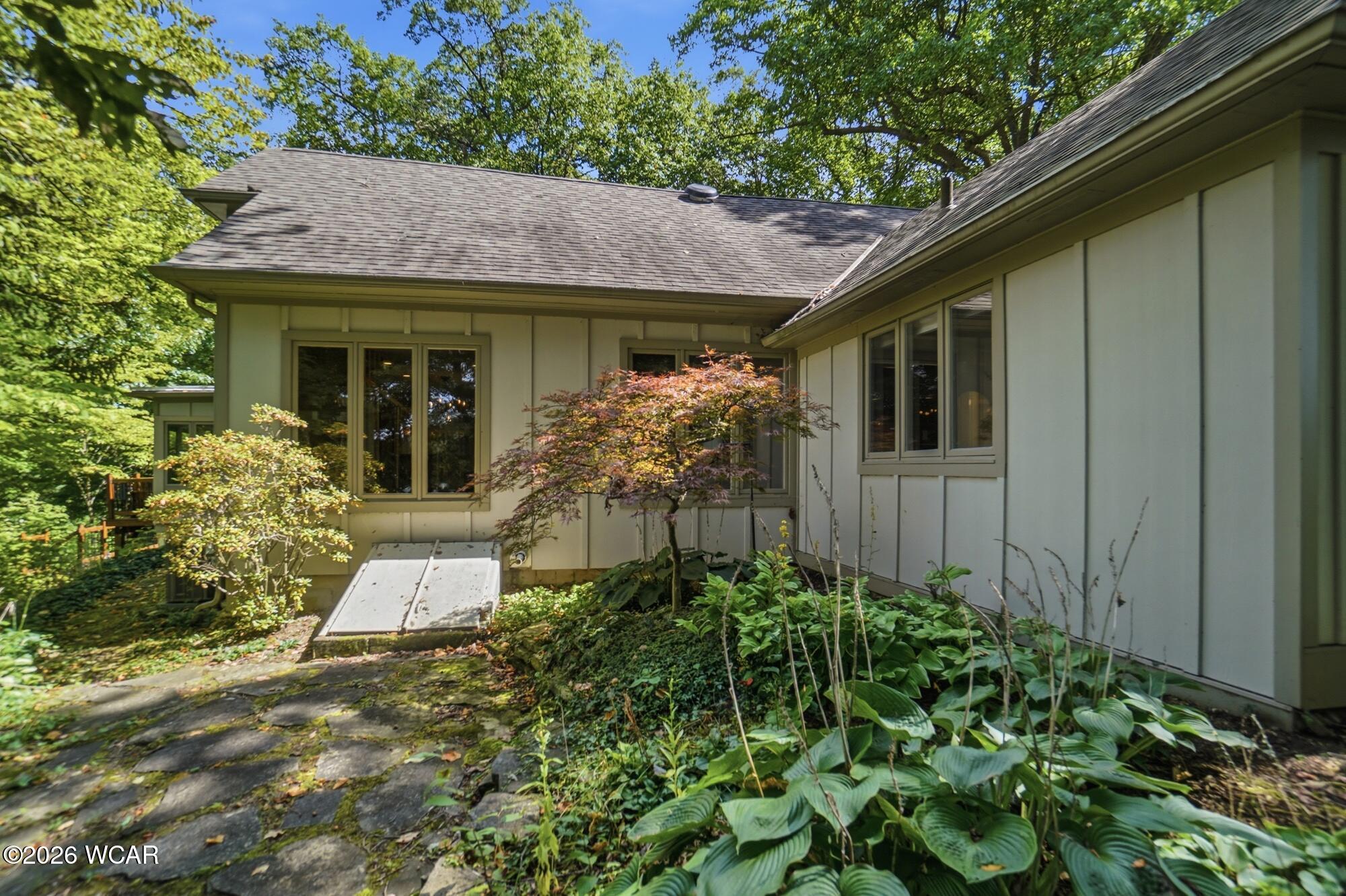 295 South Trail, Tiffin, Ohio