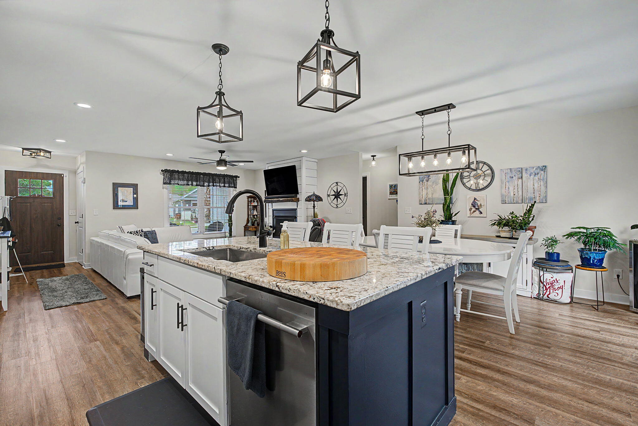 511 Colony, New Carlisle, Ohio 45344