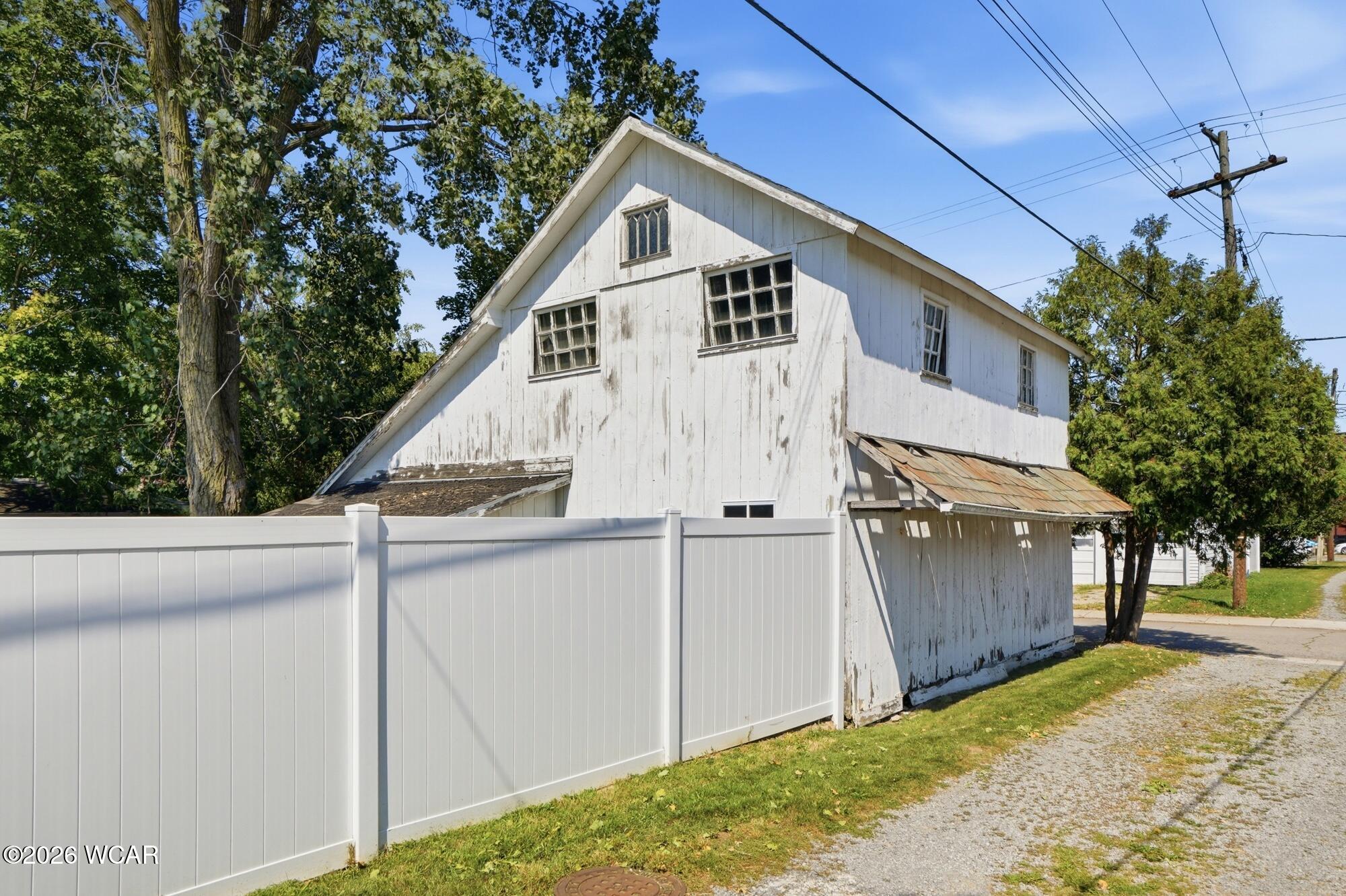 213 Jackson Street, Bluffton, Ohio