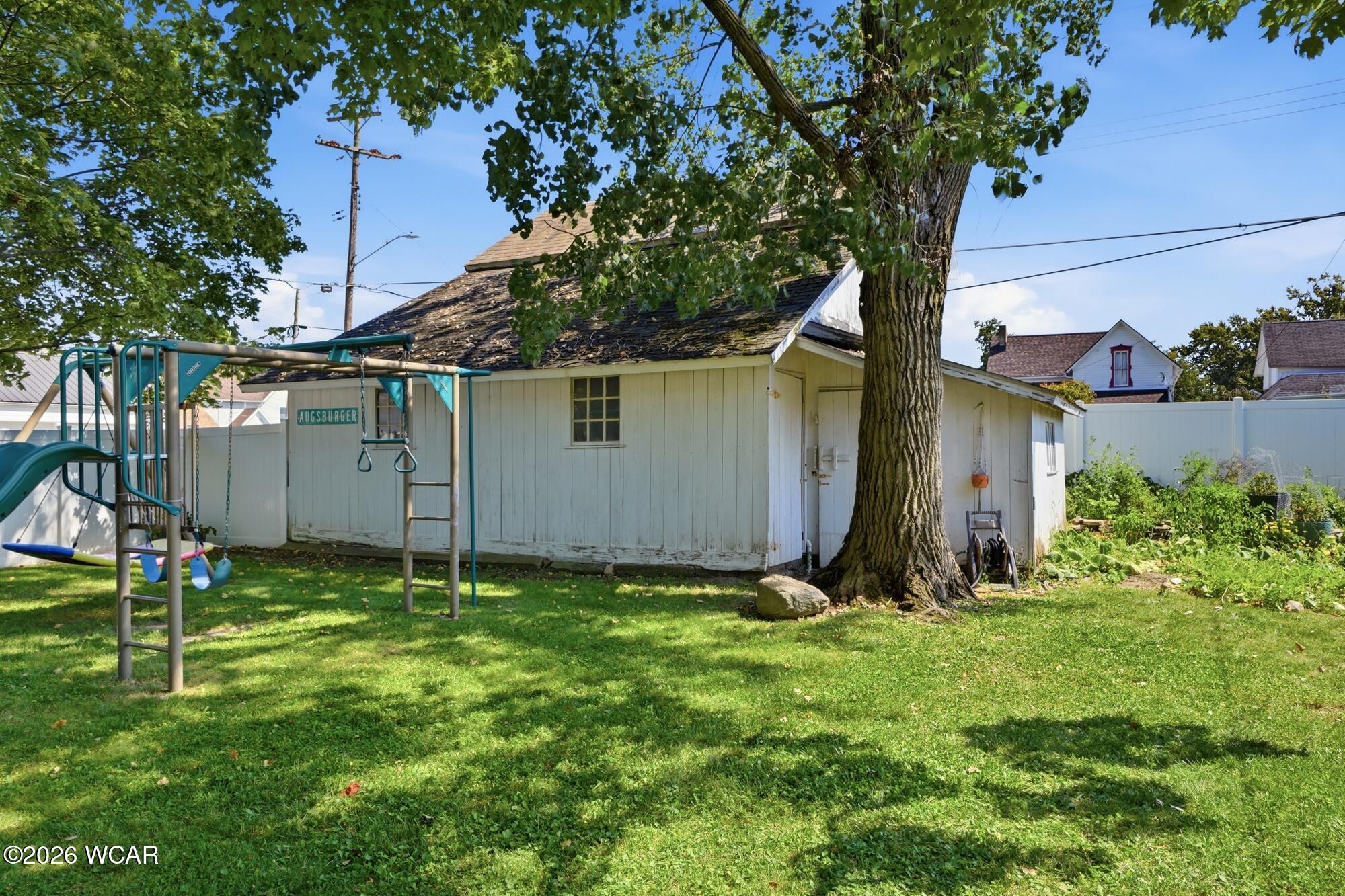 213 Jackson Street, Bluffton, Ohio