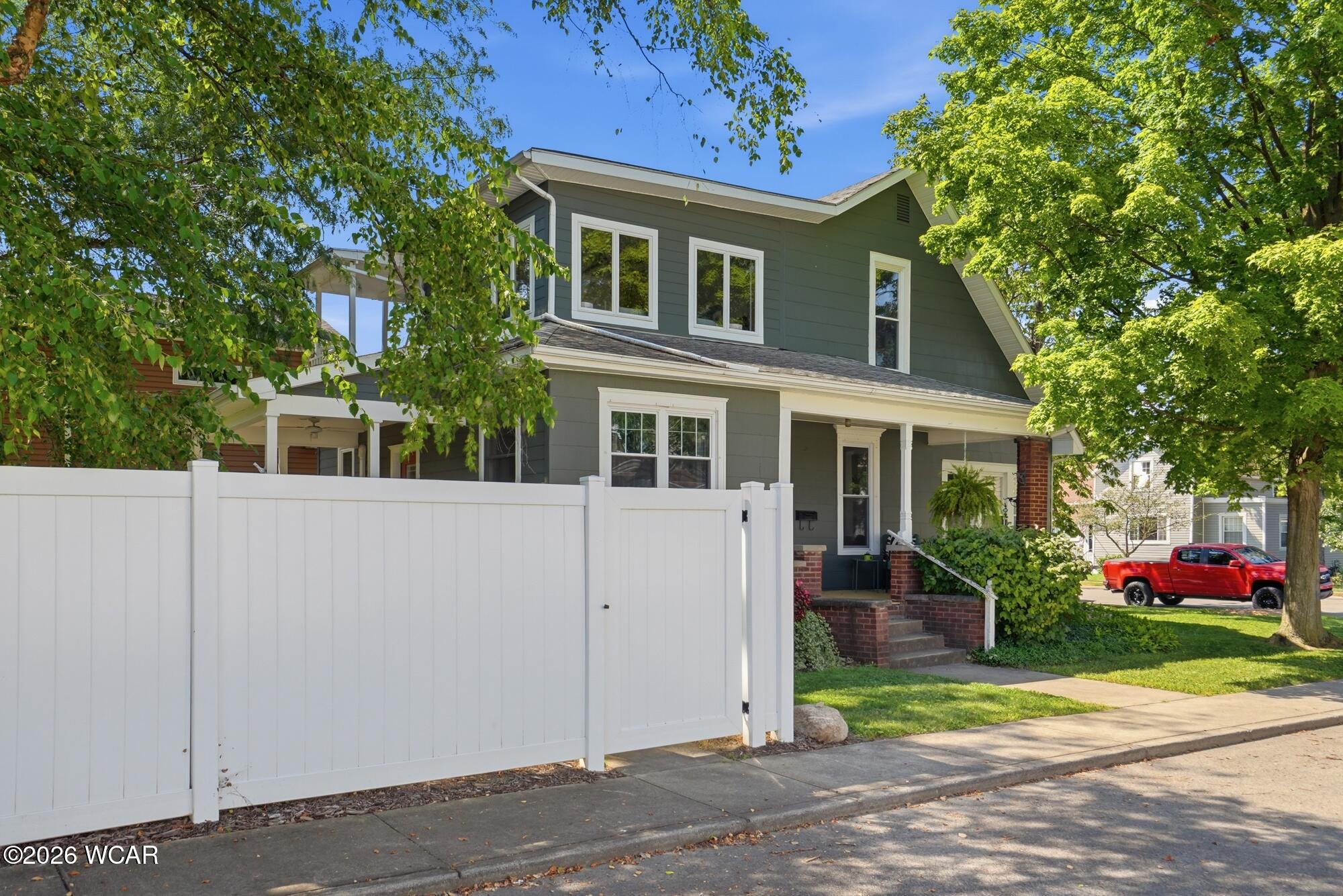 213 Jackson Street, Bluffton, Ohio