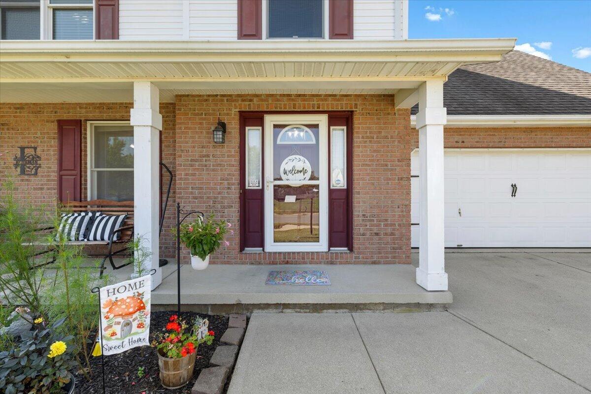 176 Locust View, Troy, Ohio 45373