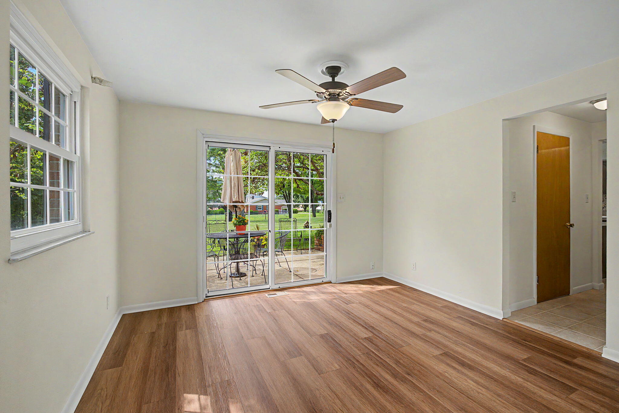 633 Sharon, Fairborn, Ohio 45324