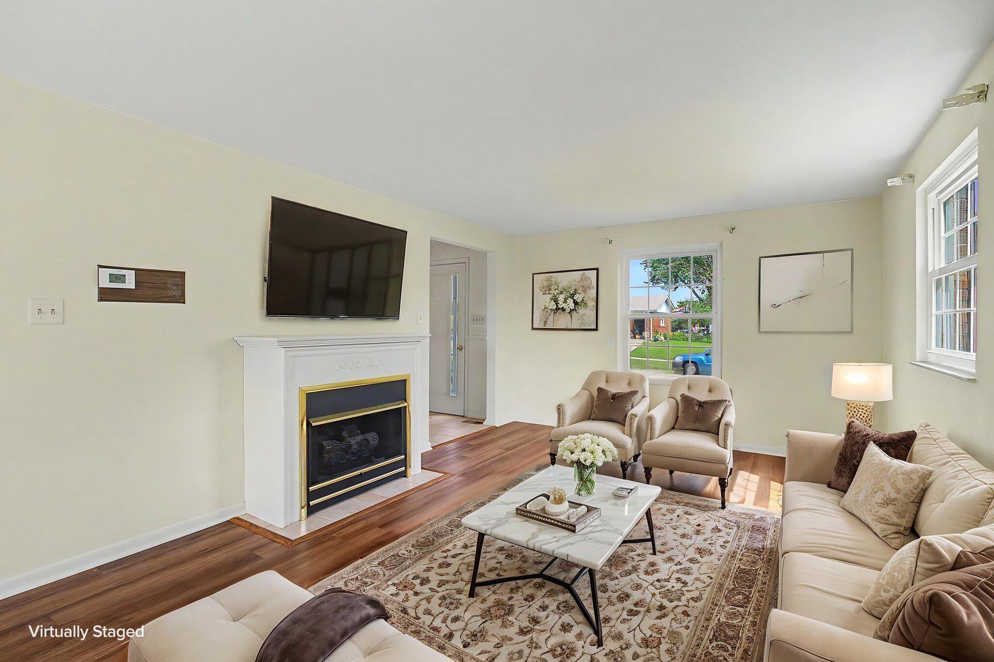 633 Sharon, Fairborn, Ohio 45324