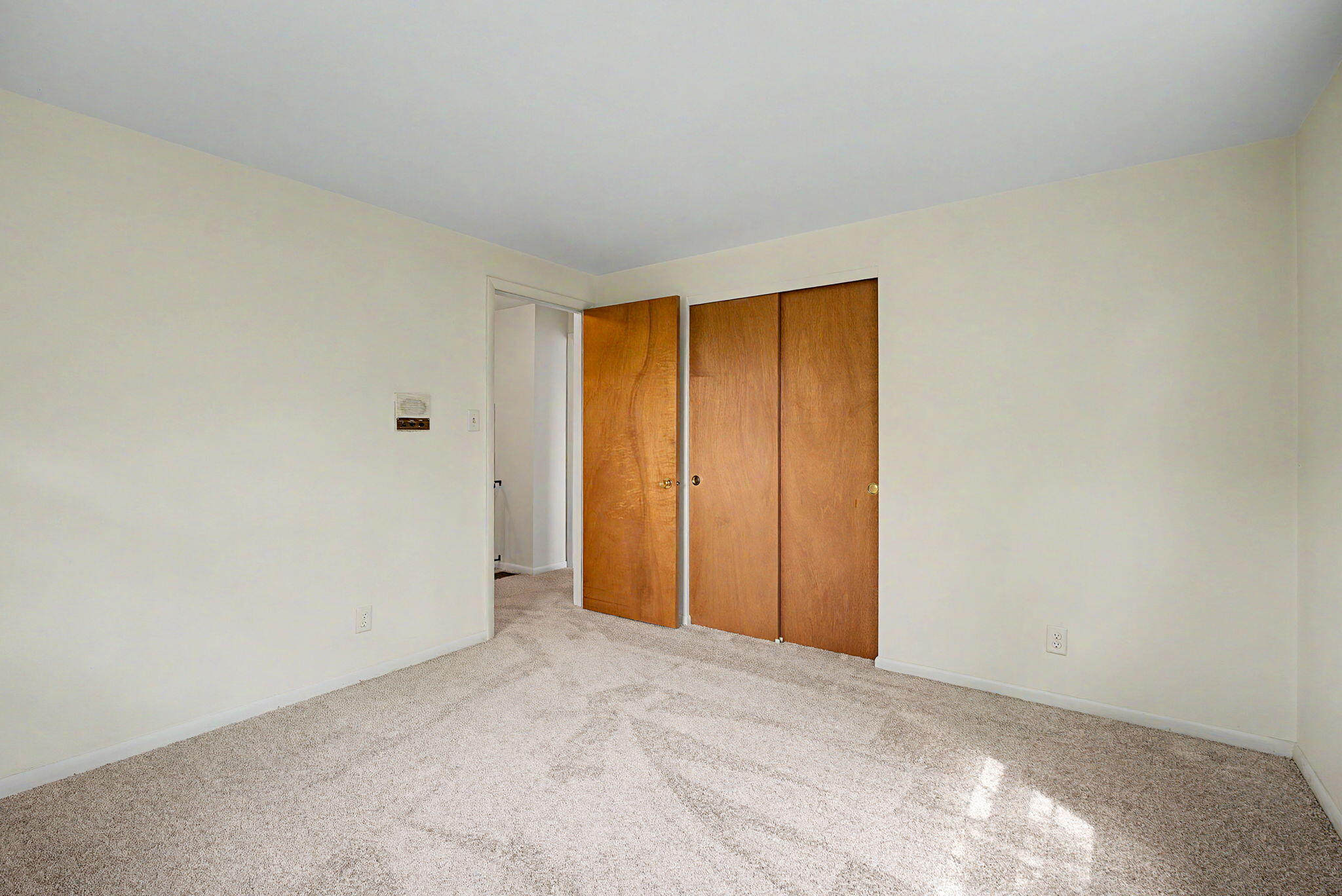 633 Sharon, Fairborn, Ohio 45324
