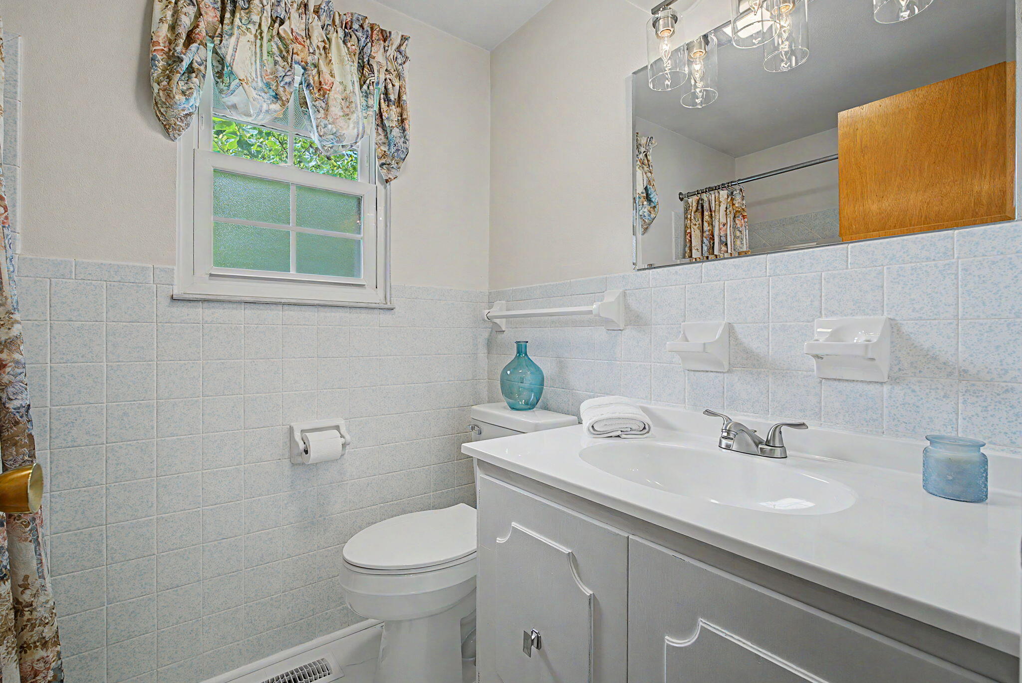 633 Sharon, Fairborn, Ohio 45324