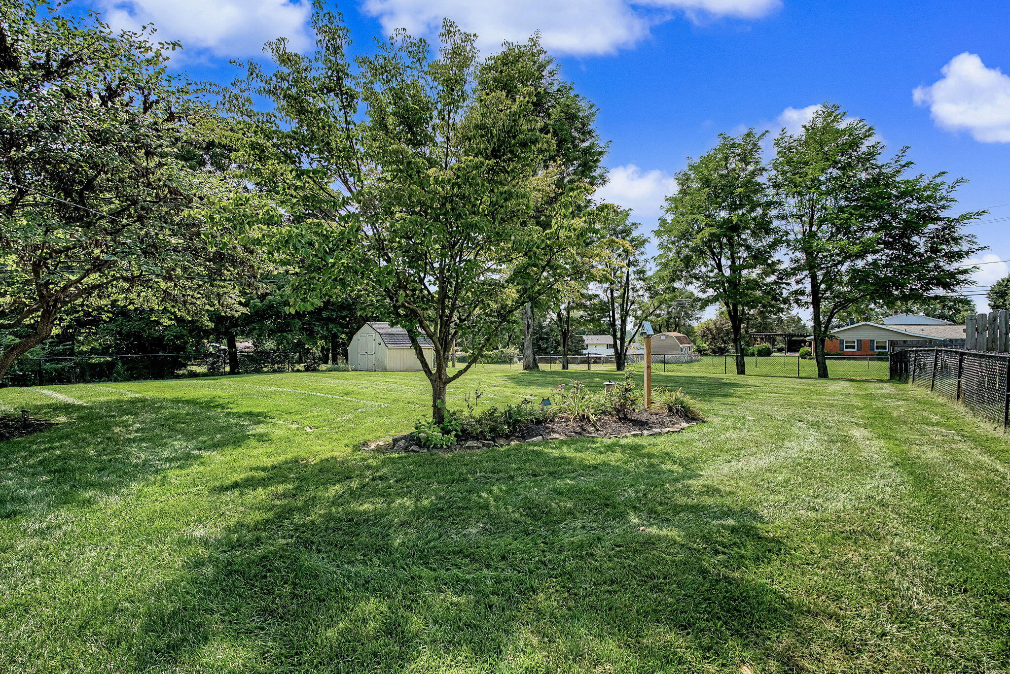 633 Sharon, Fairborn, Ohio 45324